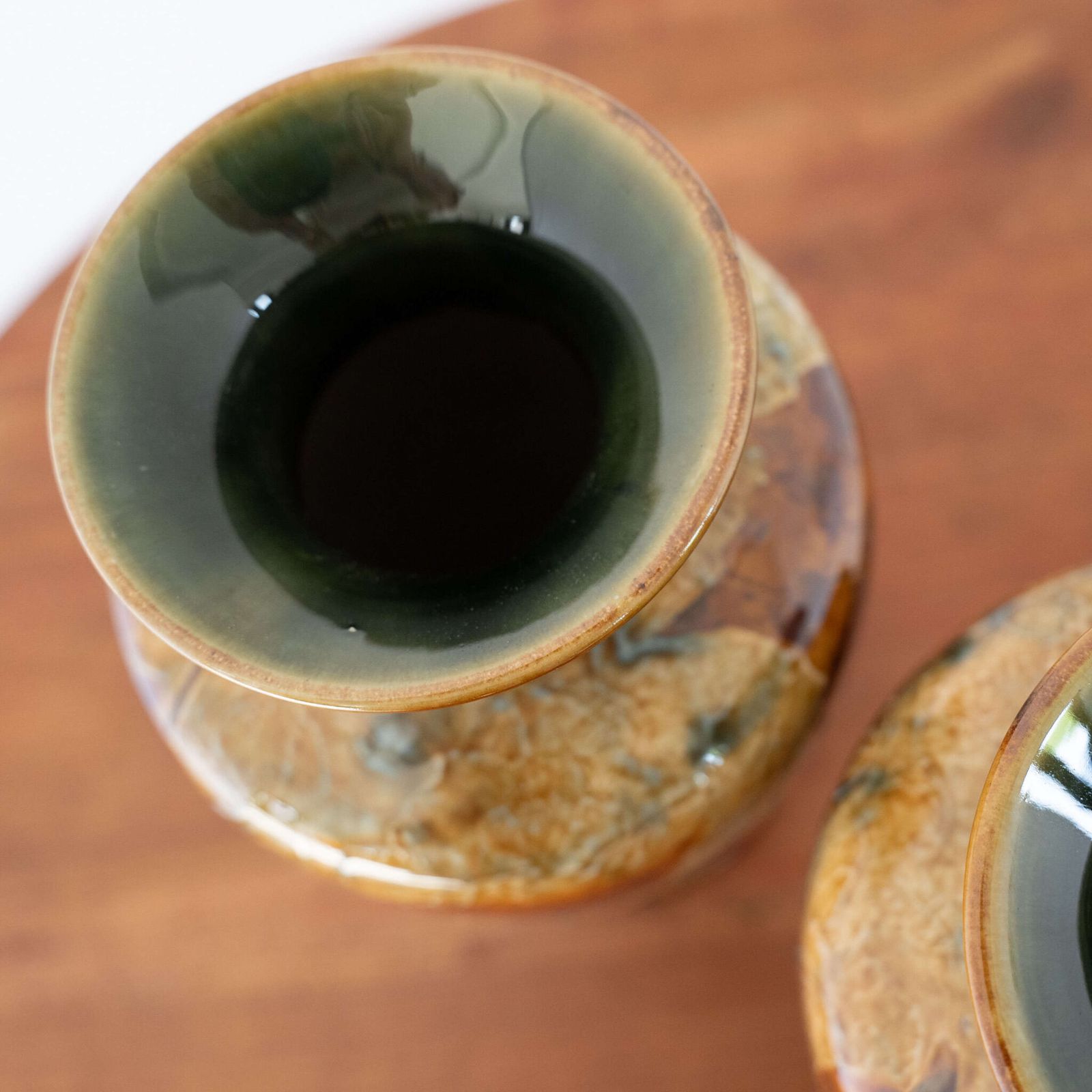 Pair Of Royal Doulton Lambeth 'Autumn Foliage' Vases. photo vinterior
