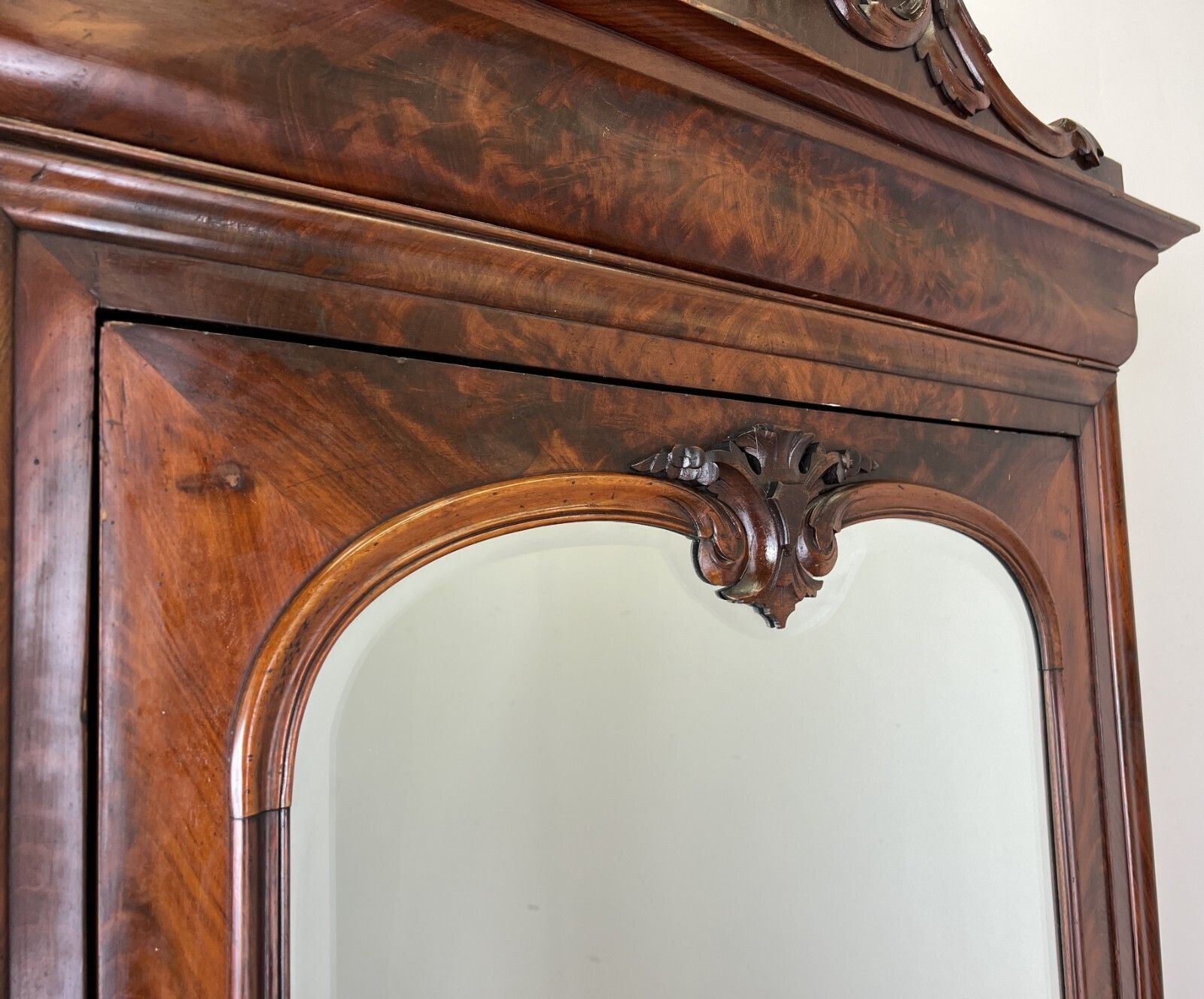 Wardrobe Antique French Style Mahogany Hidden Drawer Mirrored Armoire Lot 6148 photo vinterior