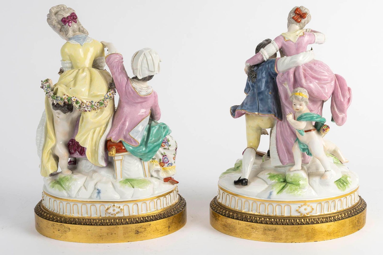 Pair Of Figurines, Meissen Porcelain Sculptures, 19th Century. photo vinterior