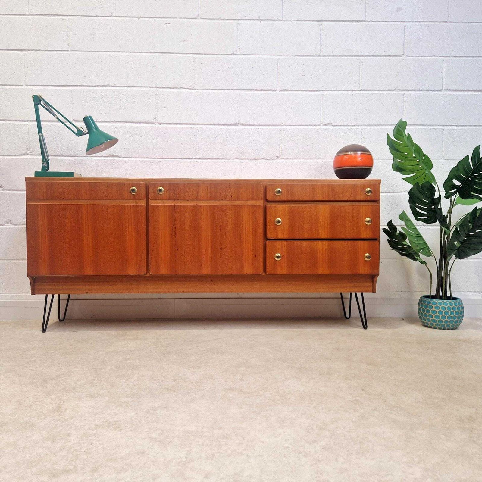 McIntosh Vintage Mid Century Danish Design Medium Teak Retro Sideboard Credenza Pg218
