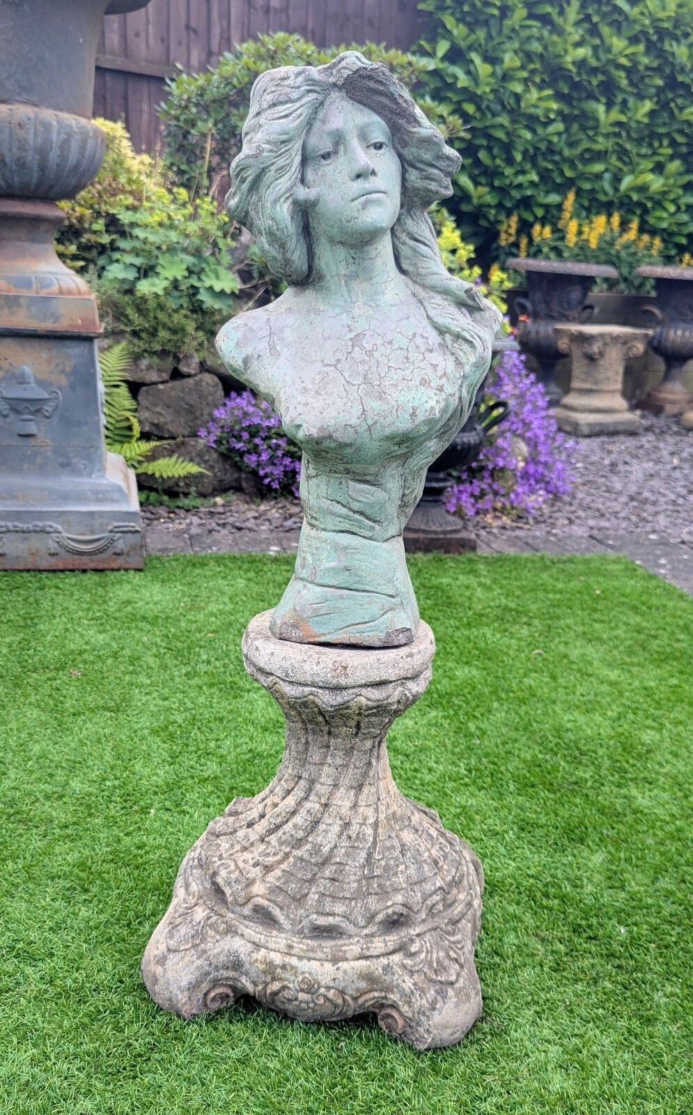 Vintage Stephanie Stone Bust On Spiral Plinth   0350.
