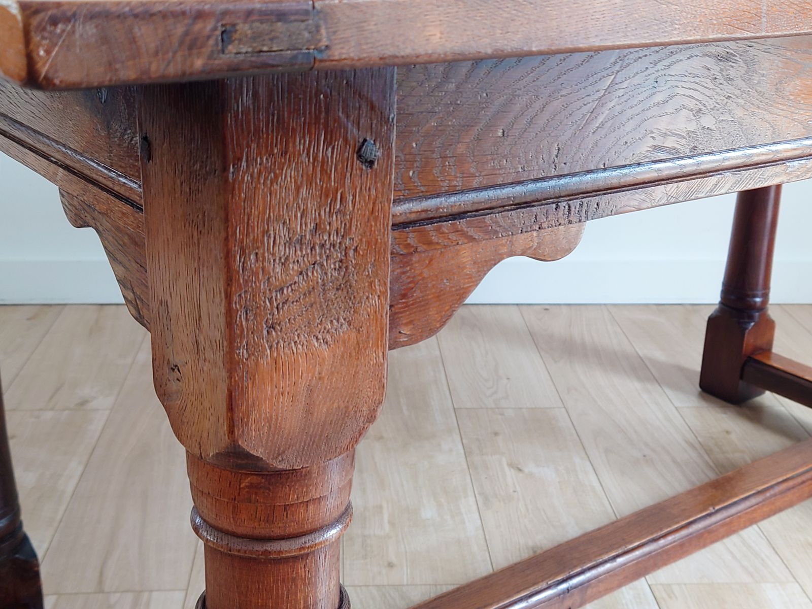 English Country Oak Dining Table And 4 Rush Seated Ladderback Chairs photo vintage