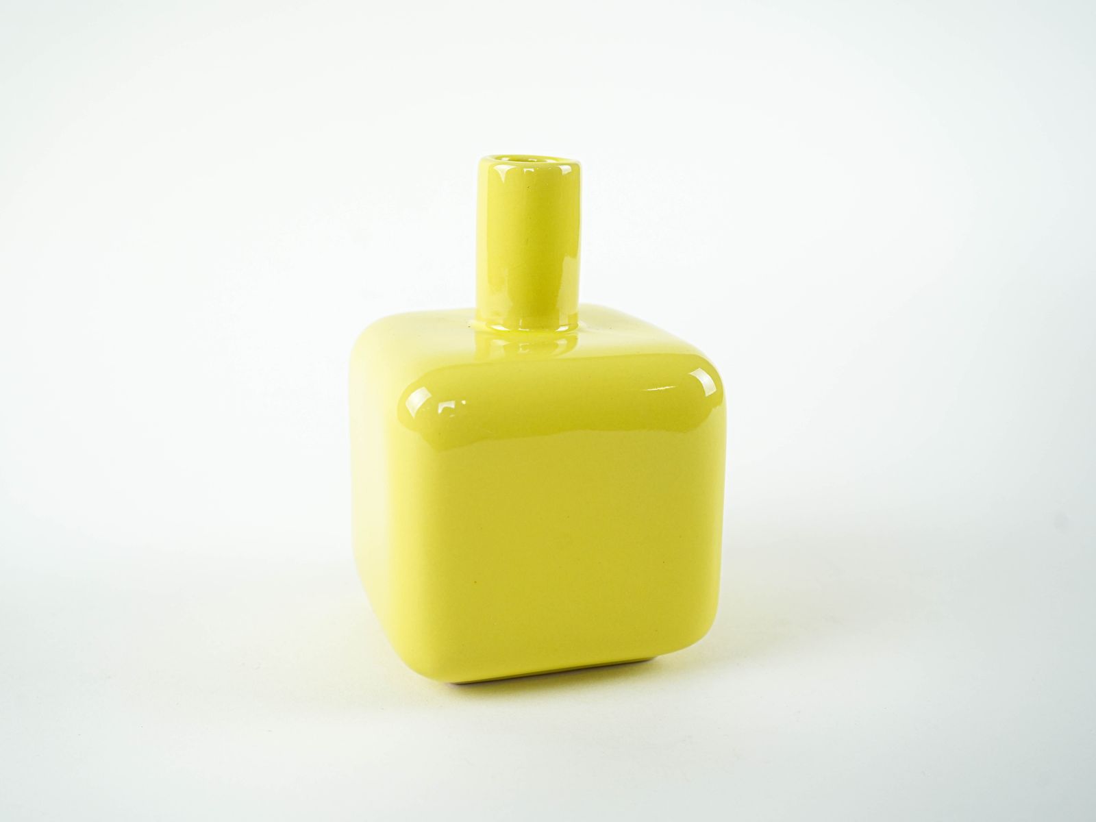 Vase en céramique jaune, design allemand, années 1990, fabriqué par Asa Selection photo 289.0