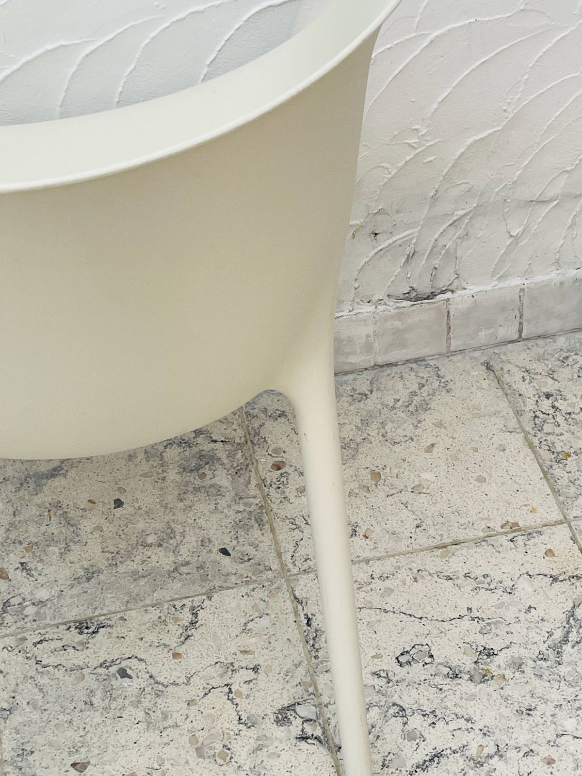 103.2 Soft Egg Chair Philippe Starck Driade photo