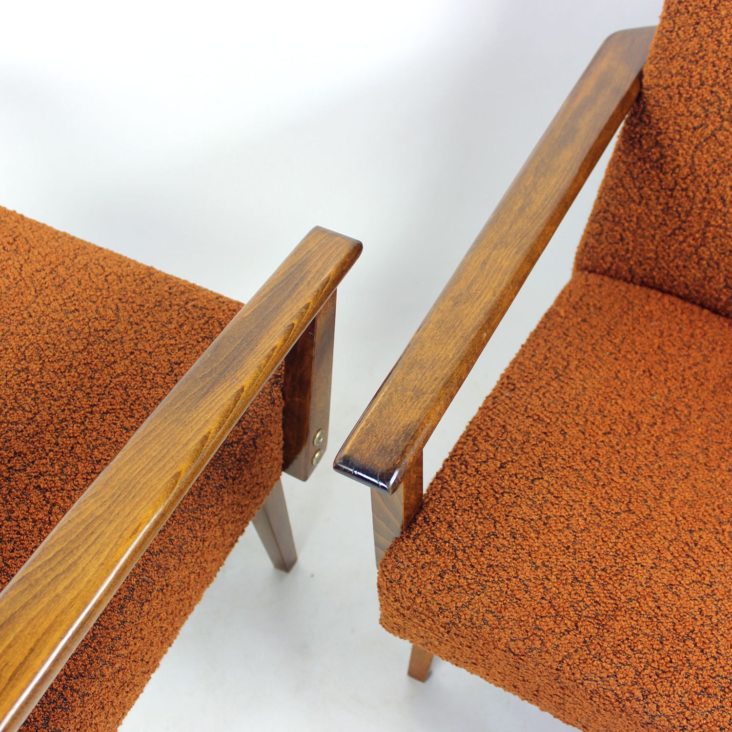photo furniture Pair Of Mid Century Modern Armchairs By Tatra Czechoslovakia, 1960s