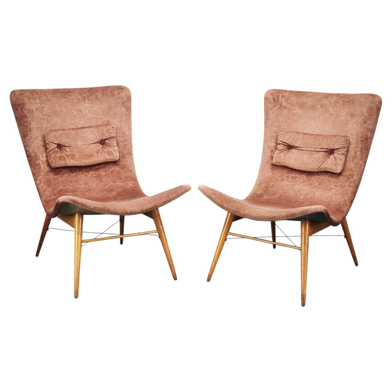 Paire de fauteuils coque Miroslav Navrátil, Tchécoslovaquie, années 1960.