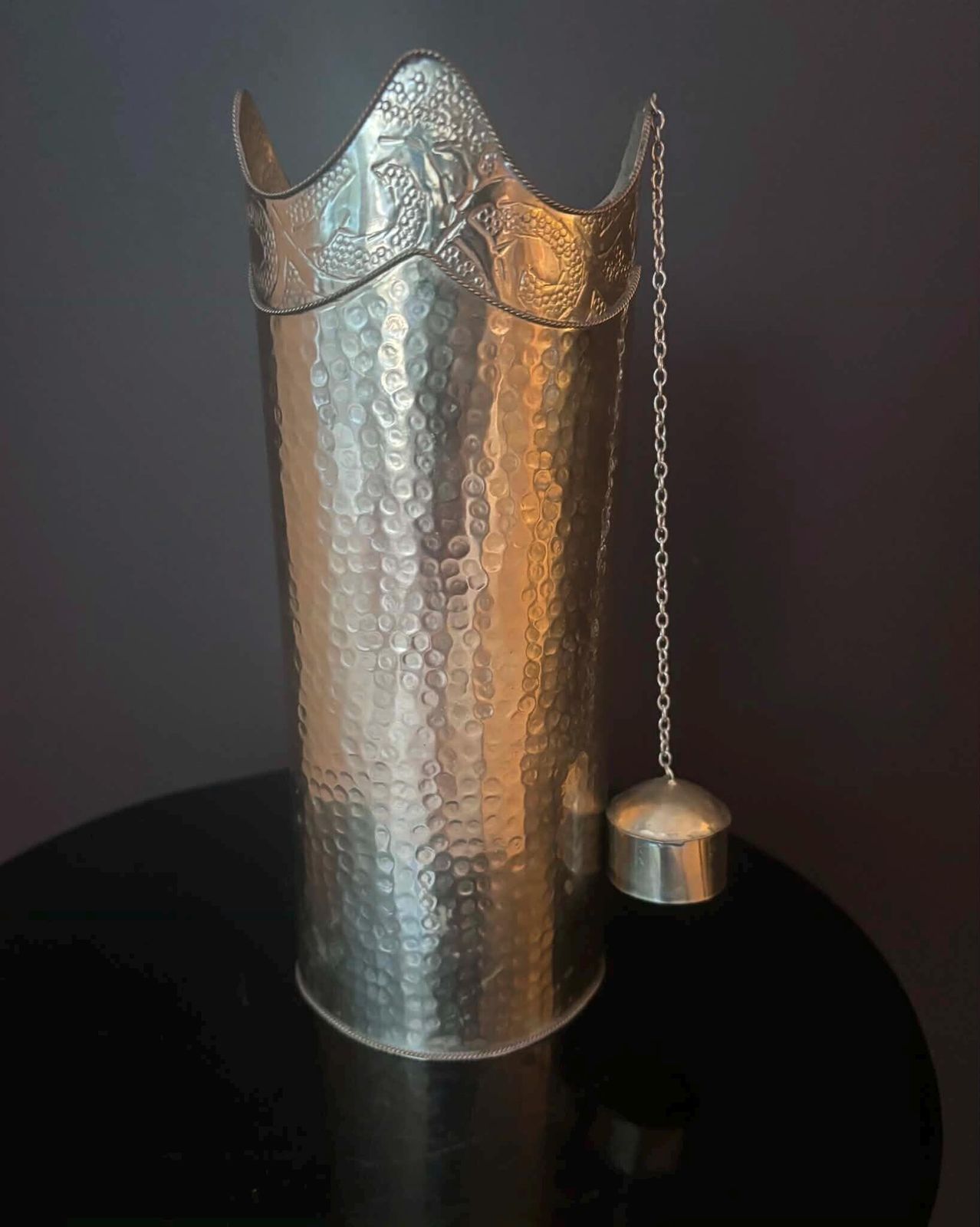 photo for sale Metalen flessenhoes met stop – handgemaakt, Marokkaans