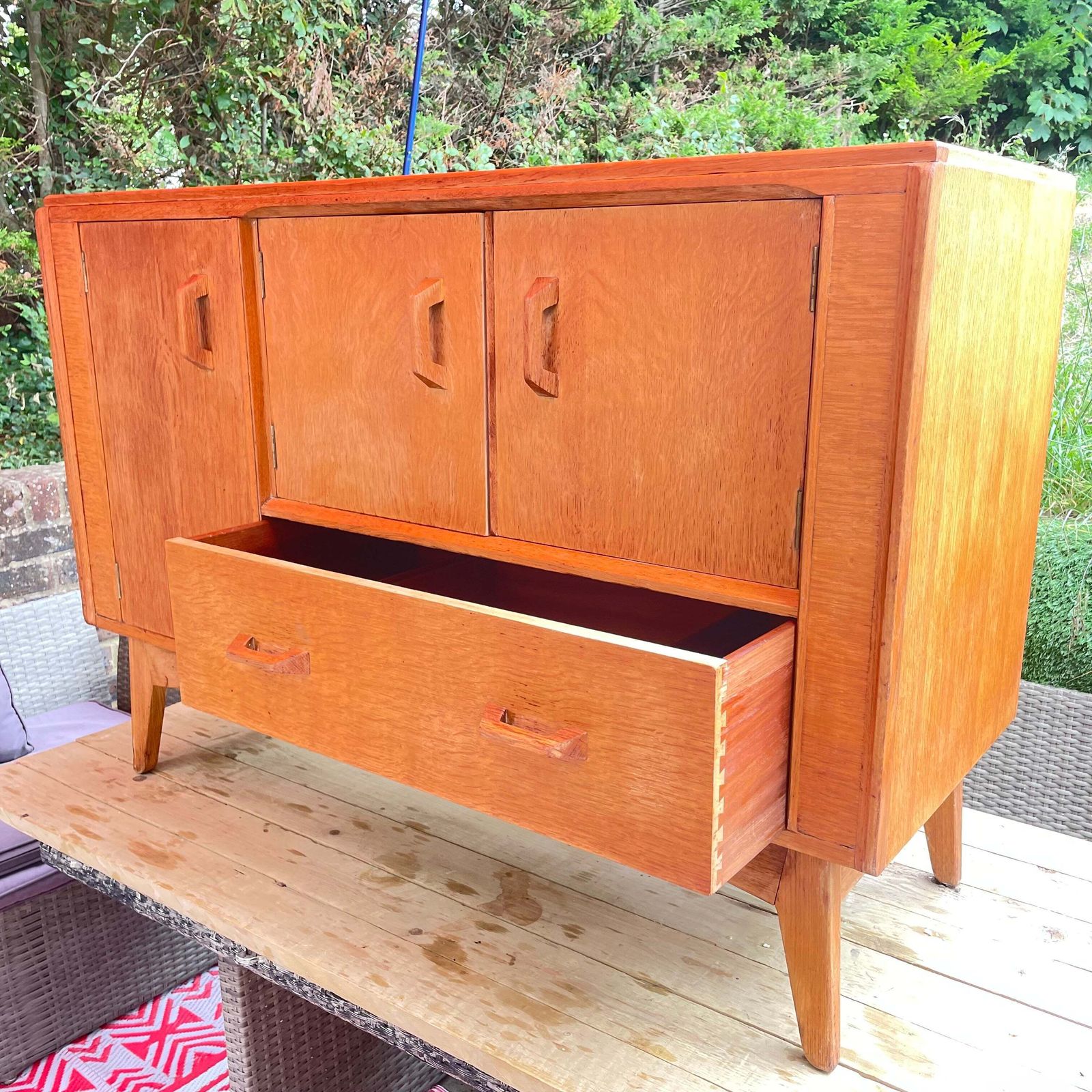 photo vinterior Mid Century G Plan Brandon Oak Sideboard