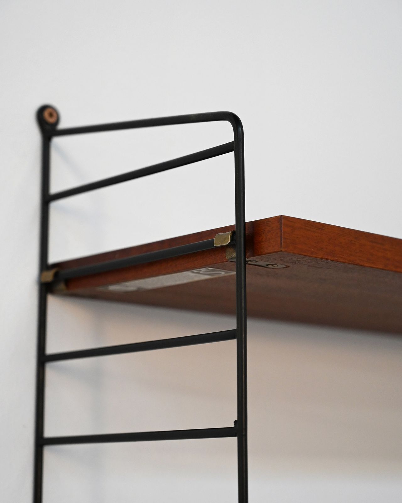 “String” Modular Shelving Unit By Nisse Strinning For String Design, 1950s photo vinterior