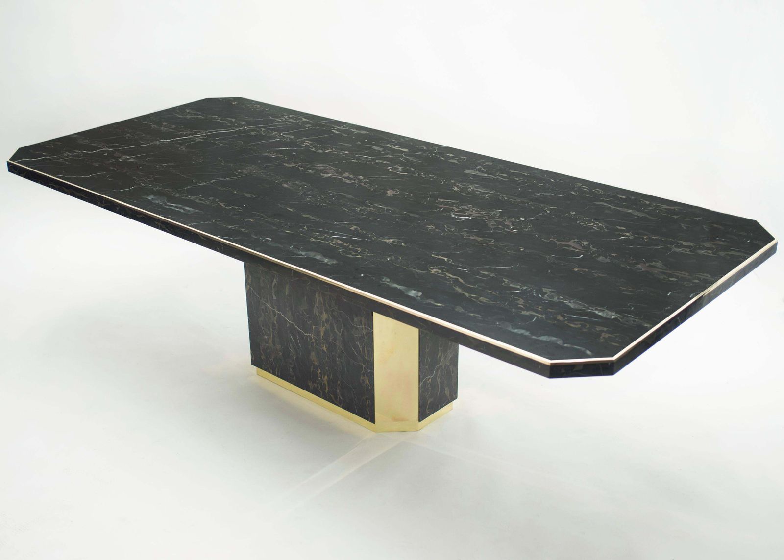 Table à manger J.C. Mahey pour Paco Rabanne en marbre Portoro noir et laiton, 1979 photo furniture
