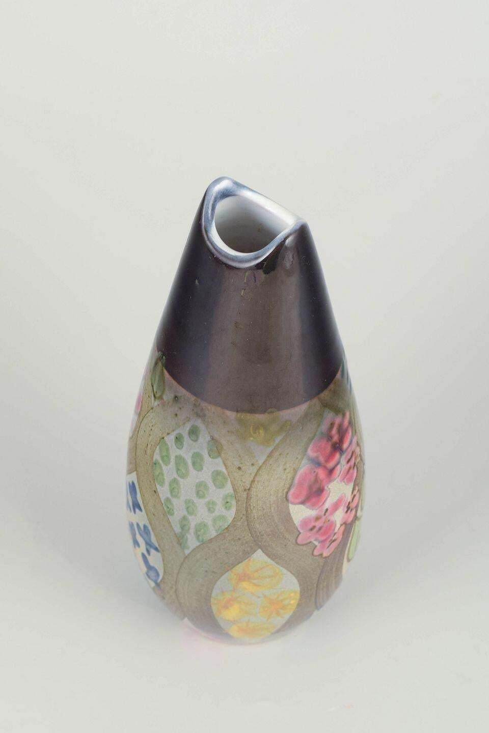 Vase « Mimosa » Ingrid Atterberg pour Upsala Ekeby, décor floral, années 1960 photo furniture