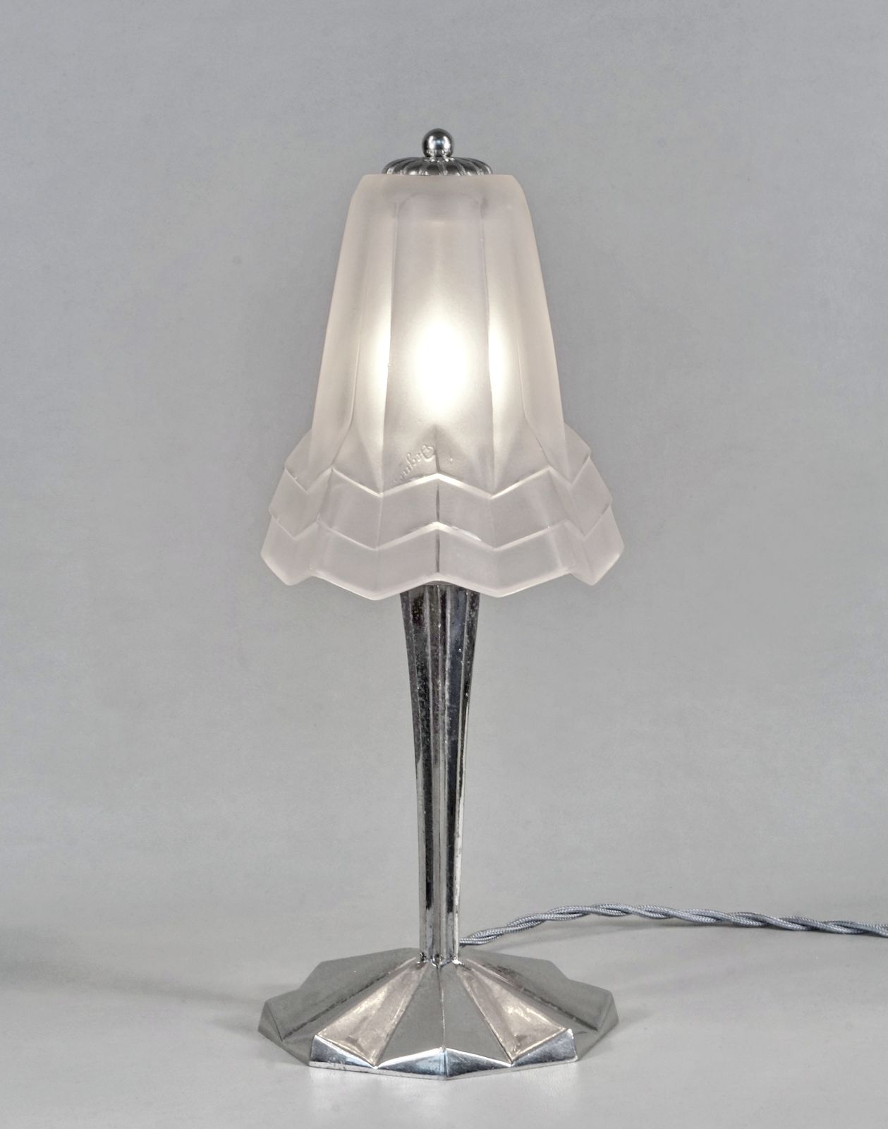 Franse art deco lamp ca. 1930 by Degue photo furniture