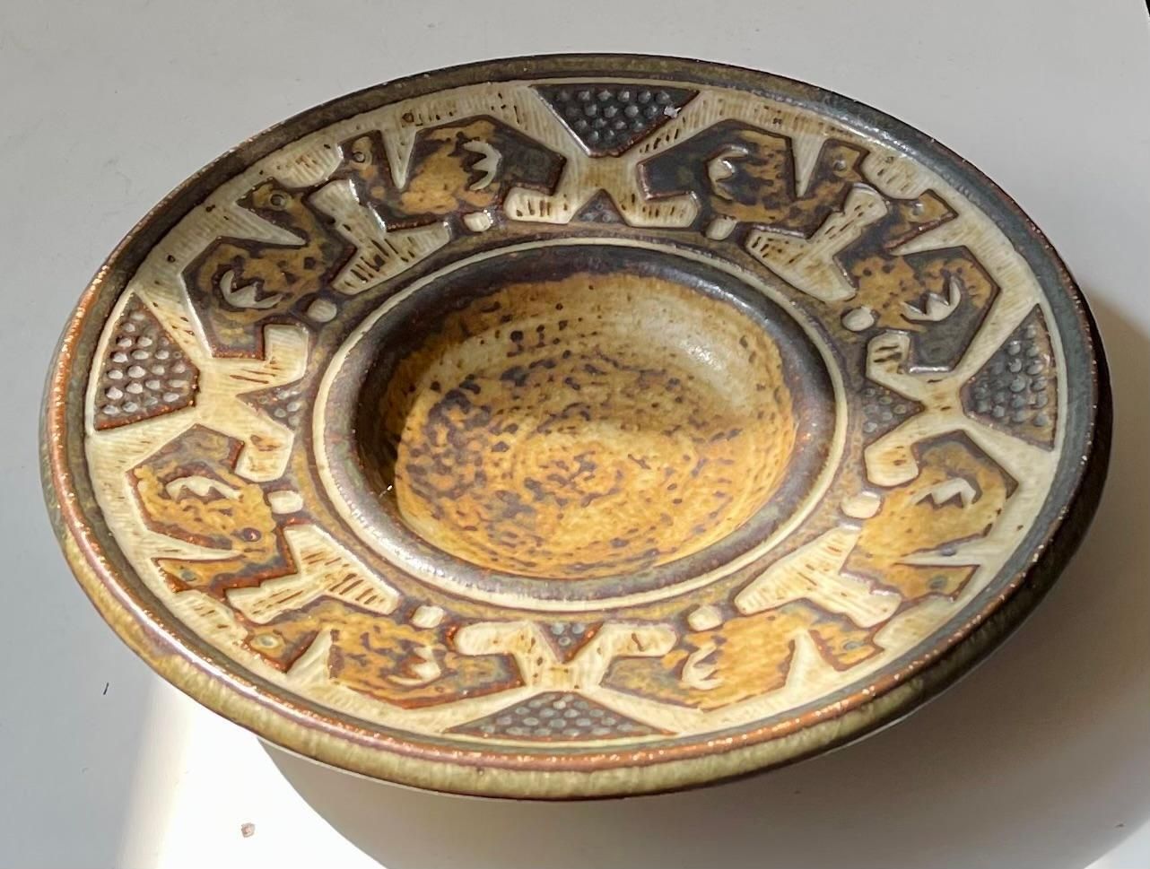 Plat en grès brut émaillé par Jørgen Mogensen pour Royal Copenhagen, années 1960 photo Décoration