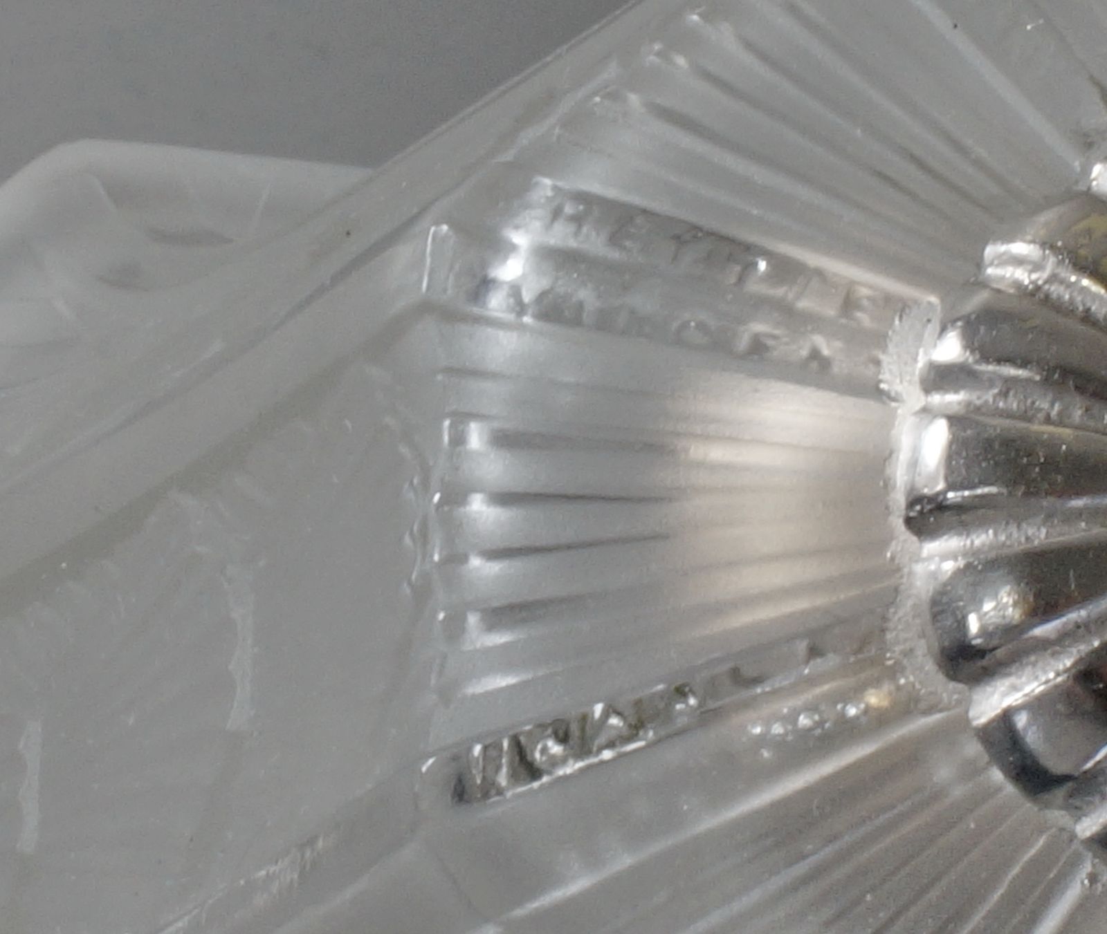 photo furniture Franse Art Deco Lamp uit 1930 door Hettier et Vincent