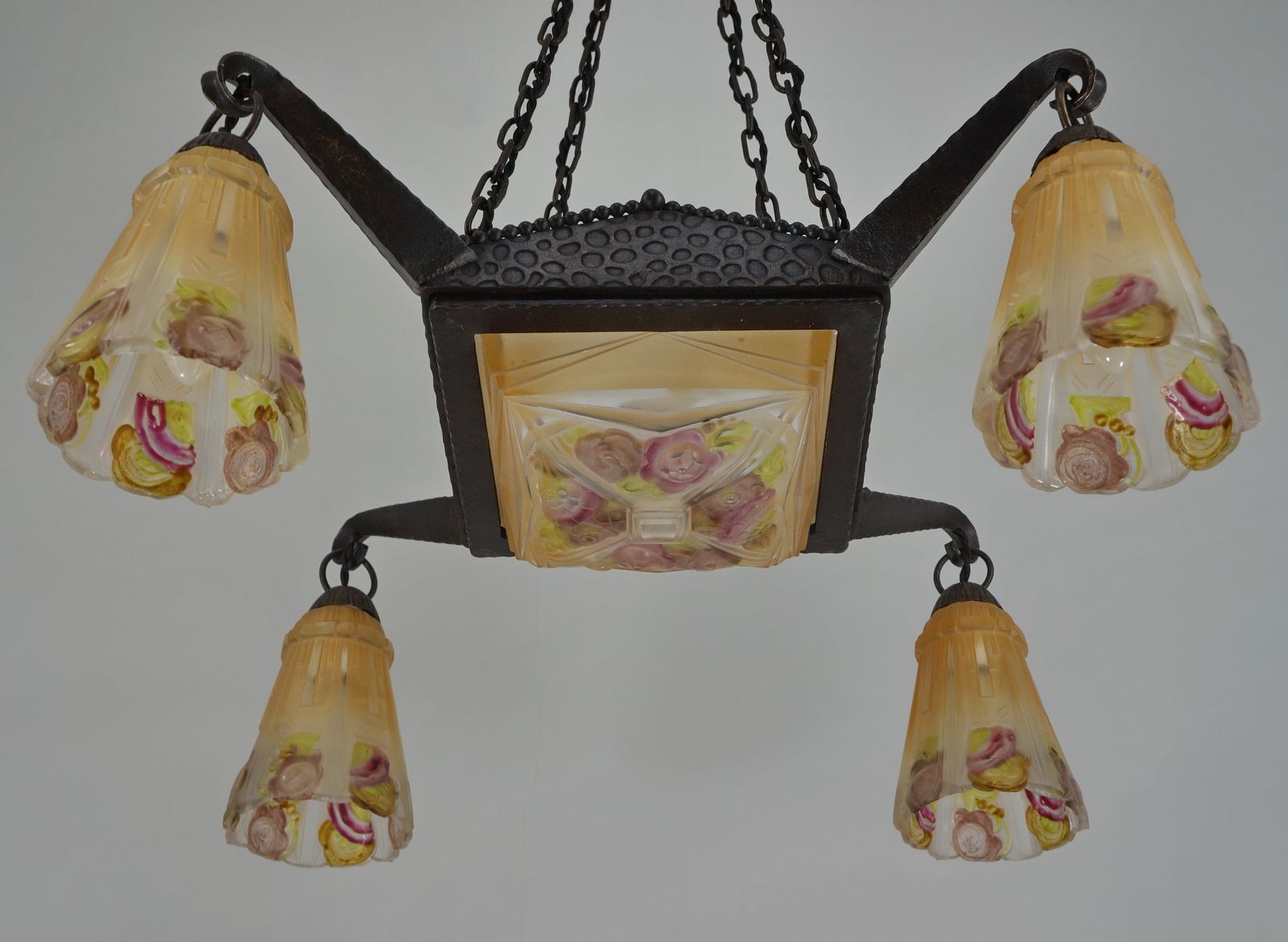 Franse art deco hanglamp uit 1925 door Marcel Vasseur & EJG photo vinterior