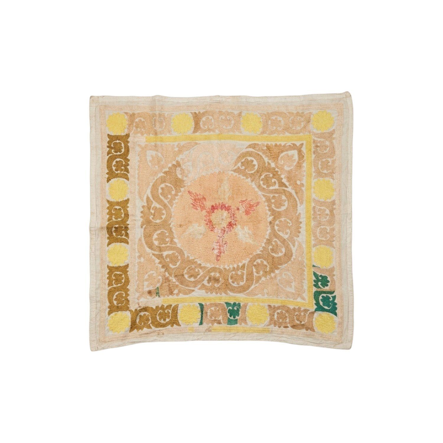 Suzani wandtapijt, neutraal beige, Tasjkent borduurwerk, 128 x 142 cm