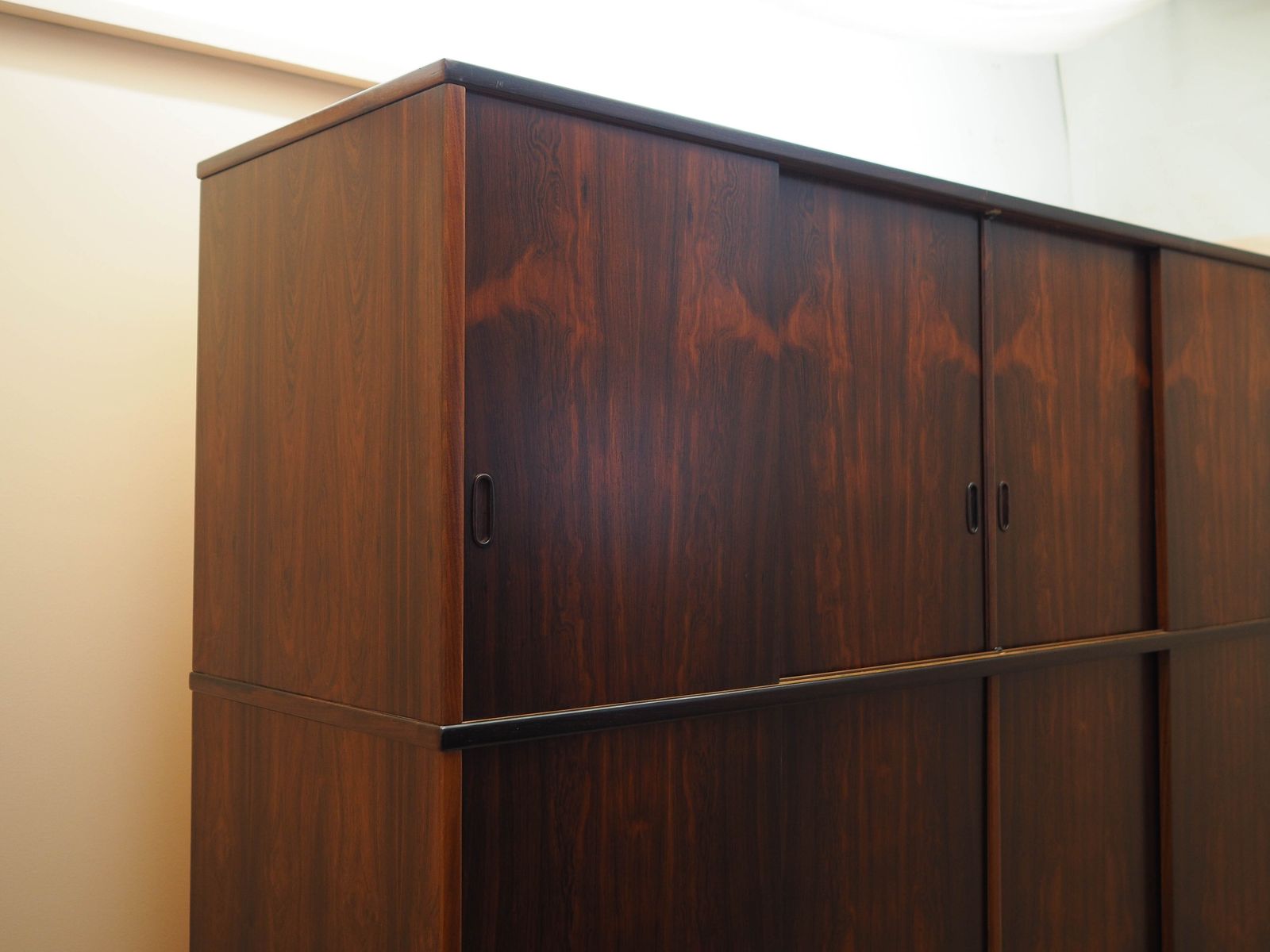 Vintage kledingkast, Deens design, jaren 1970, gemaakt in Denemarken photo 4209.0
