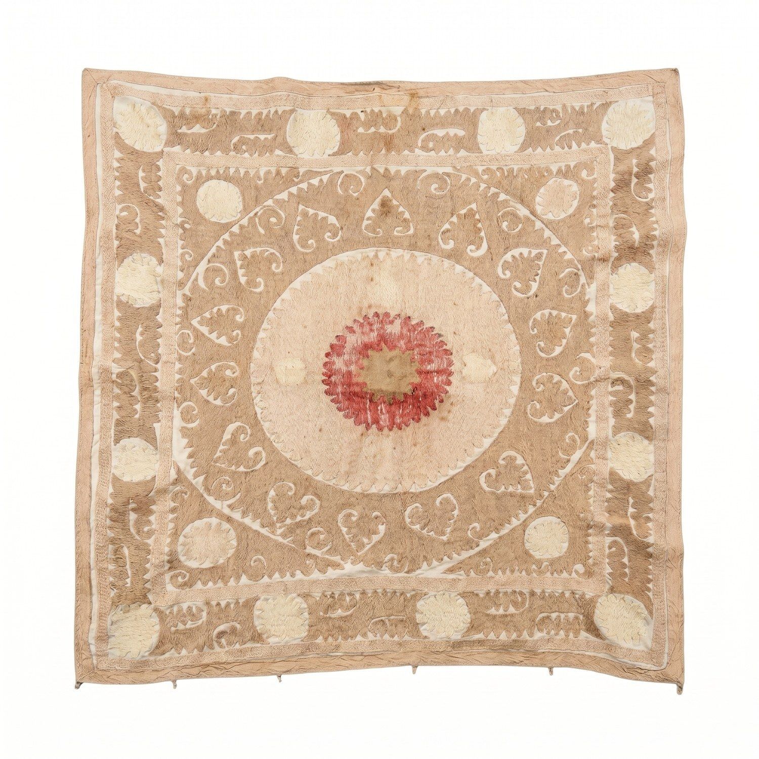 Neutrale Beige Samarkand Suzani Textiel Wanddecoratie 134 x 153 cm