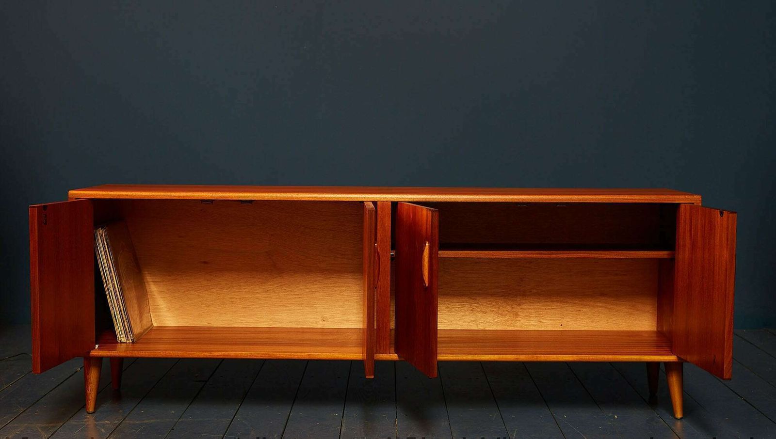 Mid Century Teak 1970s G Plan Sideboard Multimedia Unit On Tapered Wooden Feet photo 495.0