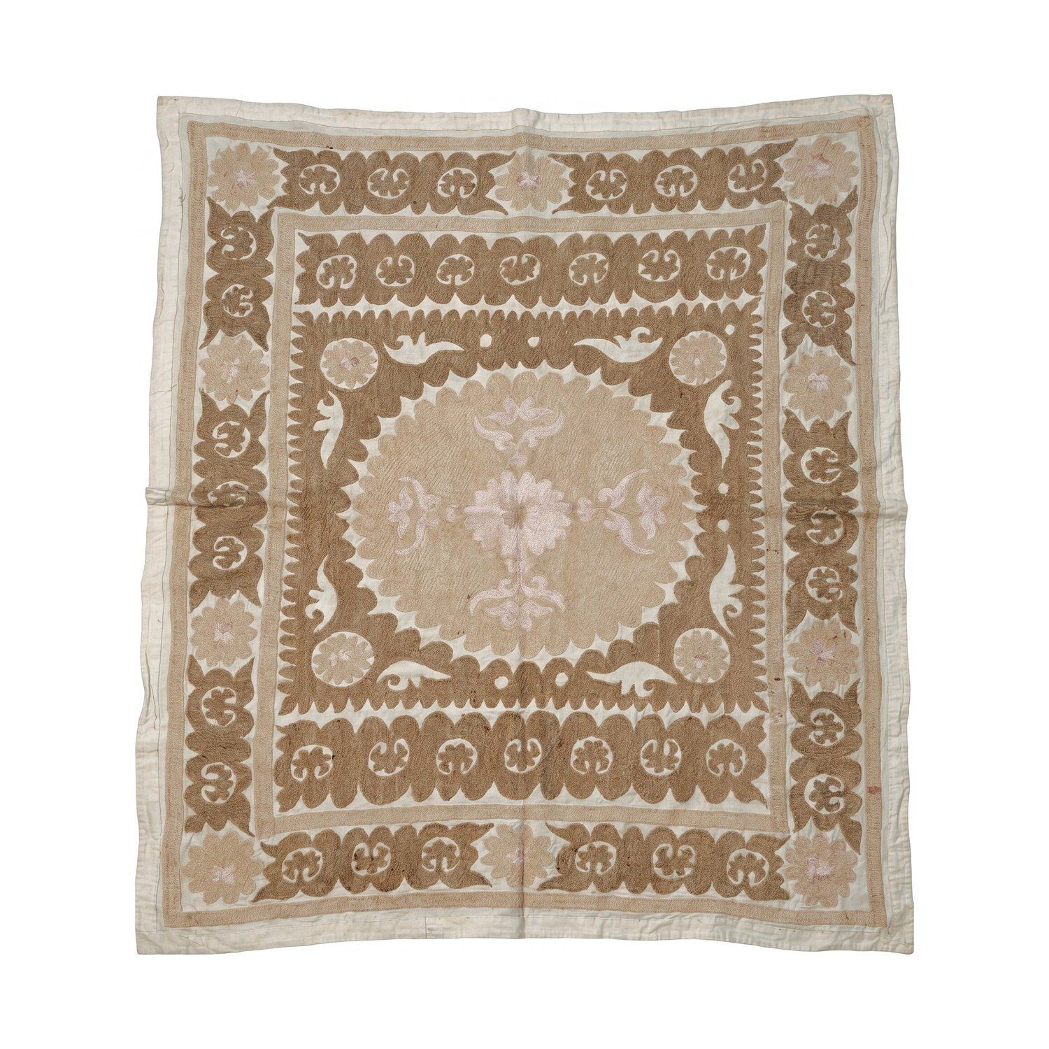 Tenture murale Suzani Bukhara brodée à la main, coton, coloris chameau, beige et ivoire, ethnique, 127 x 158 cm