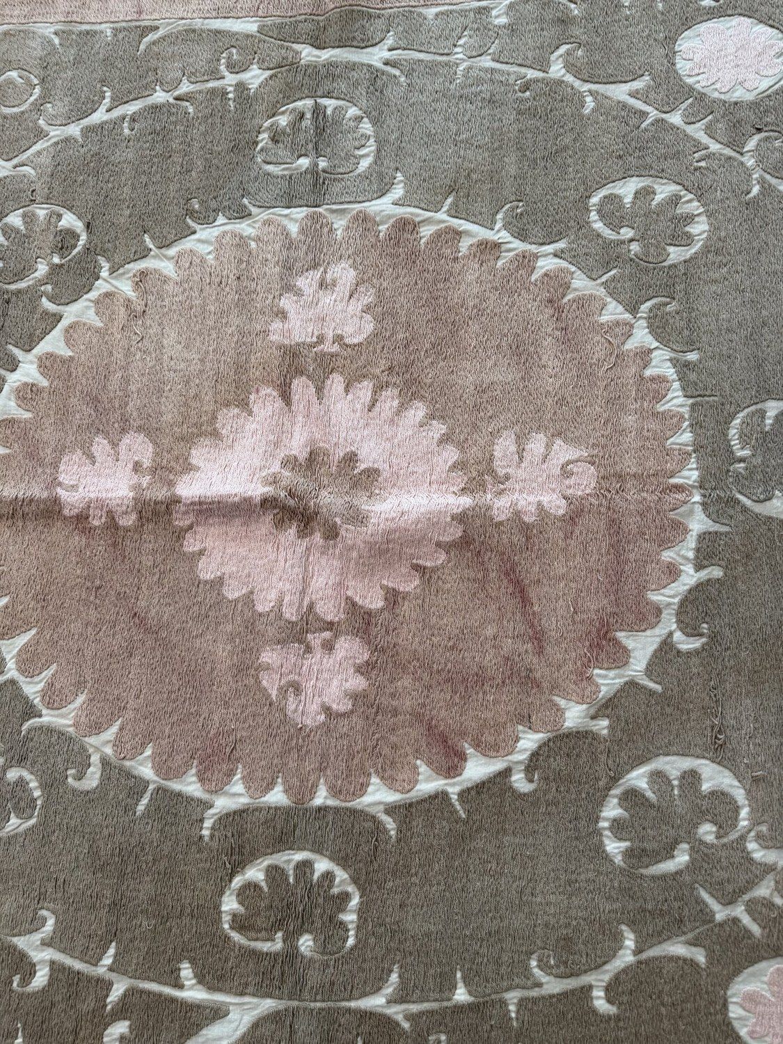 Handmade Gray Pink Uzbek Suzani Tapestry 140 X 143 Cm photo furniture