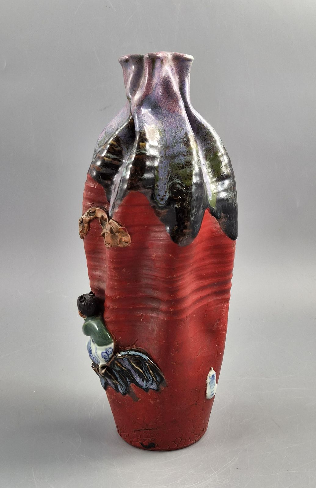 Japanese Sumida Gawa Vase Signed Ban Ni, Sage And Karako, Lavender Flambé, Meiji C. 1900 photo Home Decor