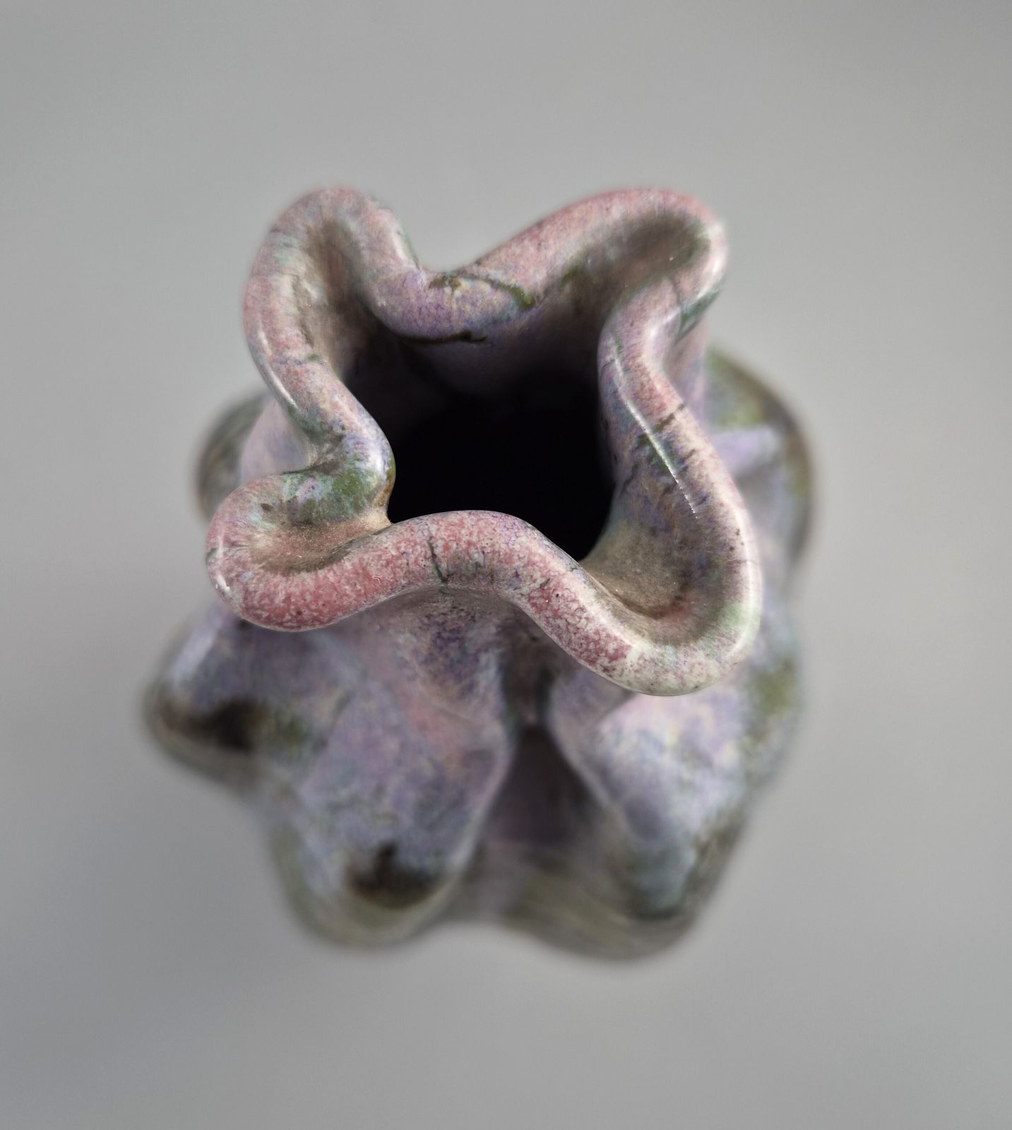 photo for sale Japanese Sumida Gawa Vase Signed Ban Ni, Sage And Karako, Lavender Flambé, Meiji C. 1900