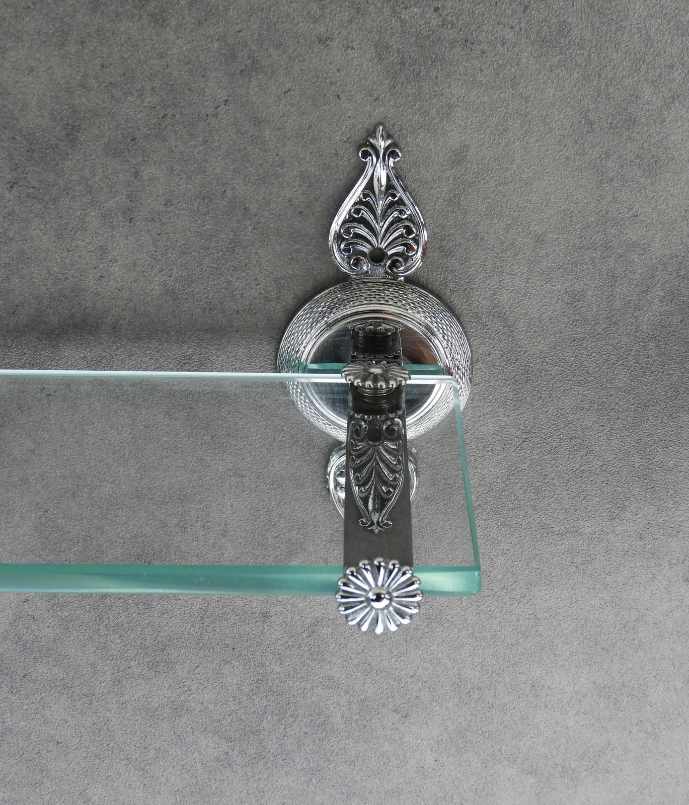 Étagère de coiffeuse néoclassique en chrome et verre, vers 1970 photo 323.0