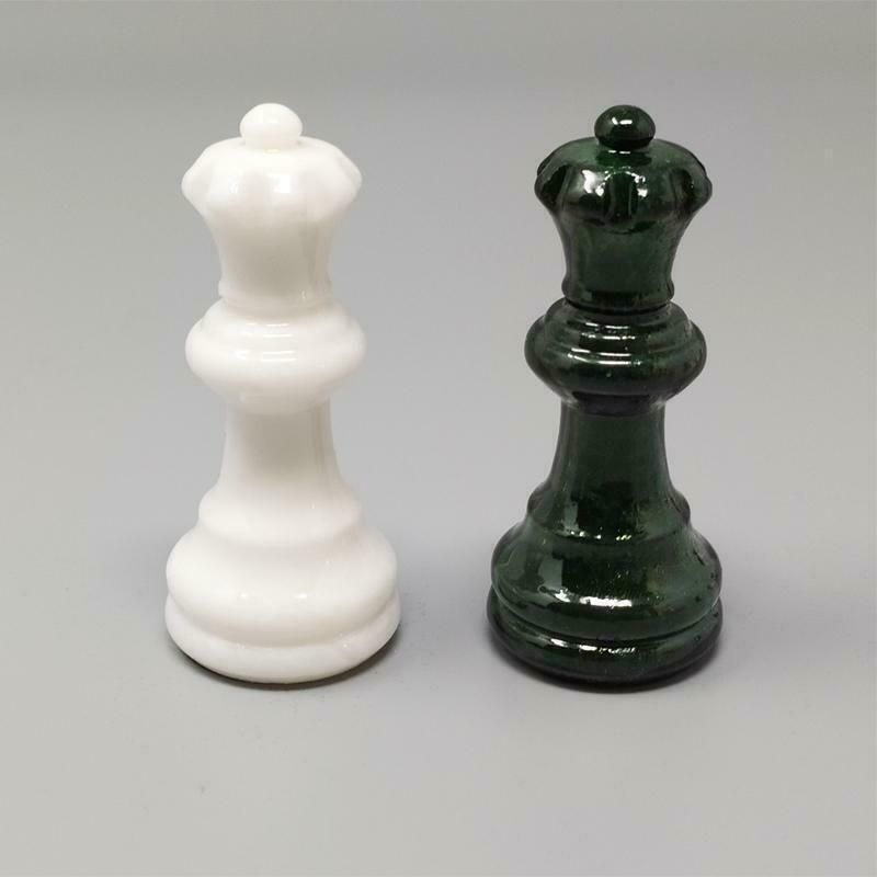 1970s Gorgeous Green And White Chess Set In Volterra Alabaster Handmade Made In Italy photo vintage