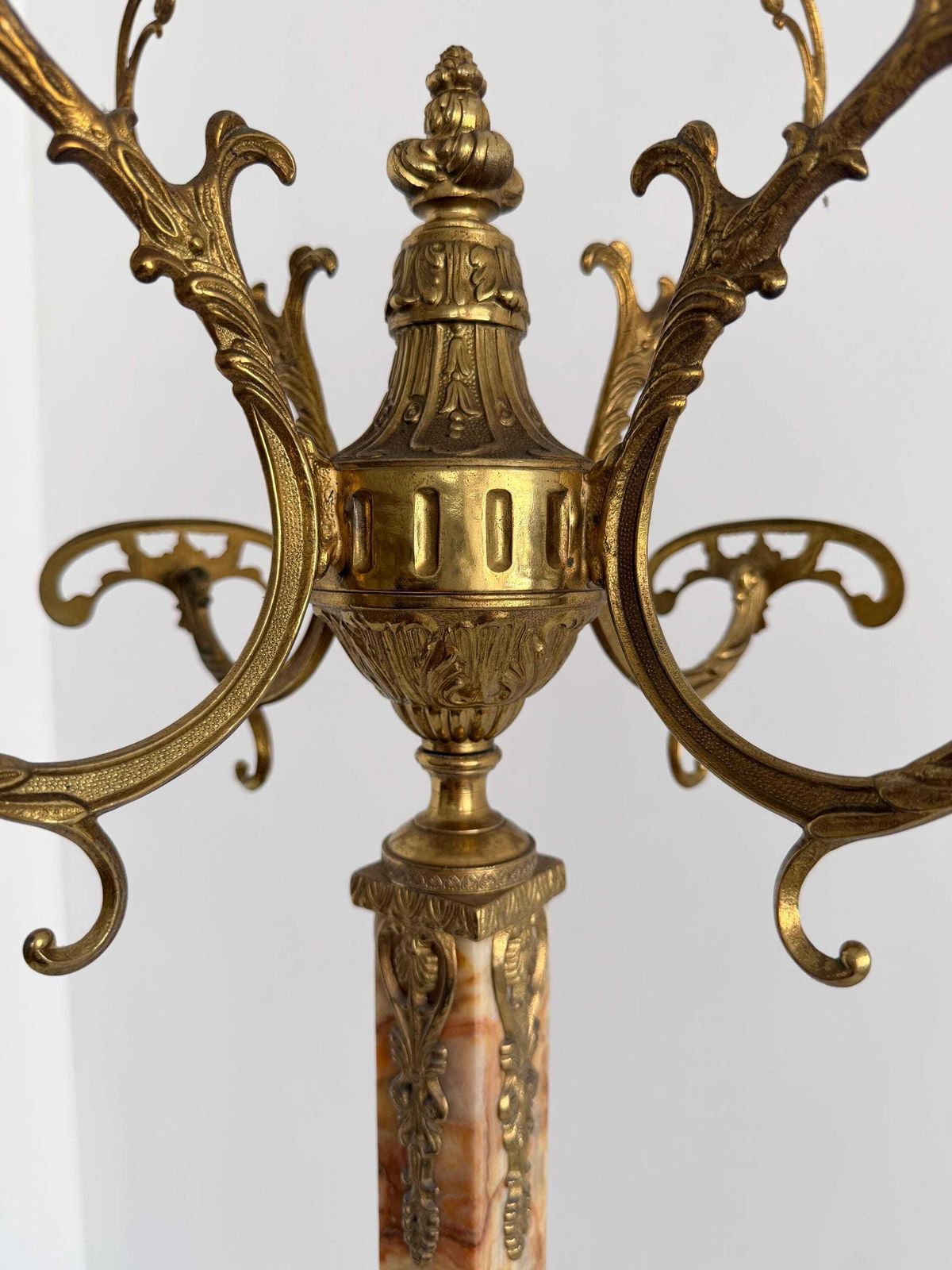 Vintage Italian Brass & Marble Coat Rack, Rotating Crown Hall Tree, Ornate Four Leg Base, Luxury Entryway Stand photo vintage