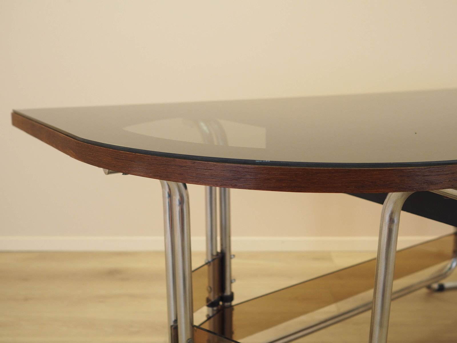 photo furniture Mahogany Desk, Italian Design, 1980s, Made In Italy