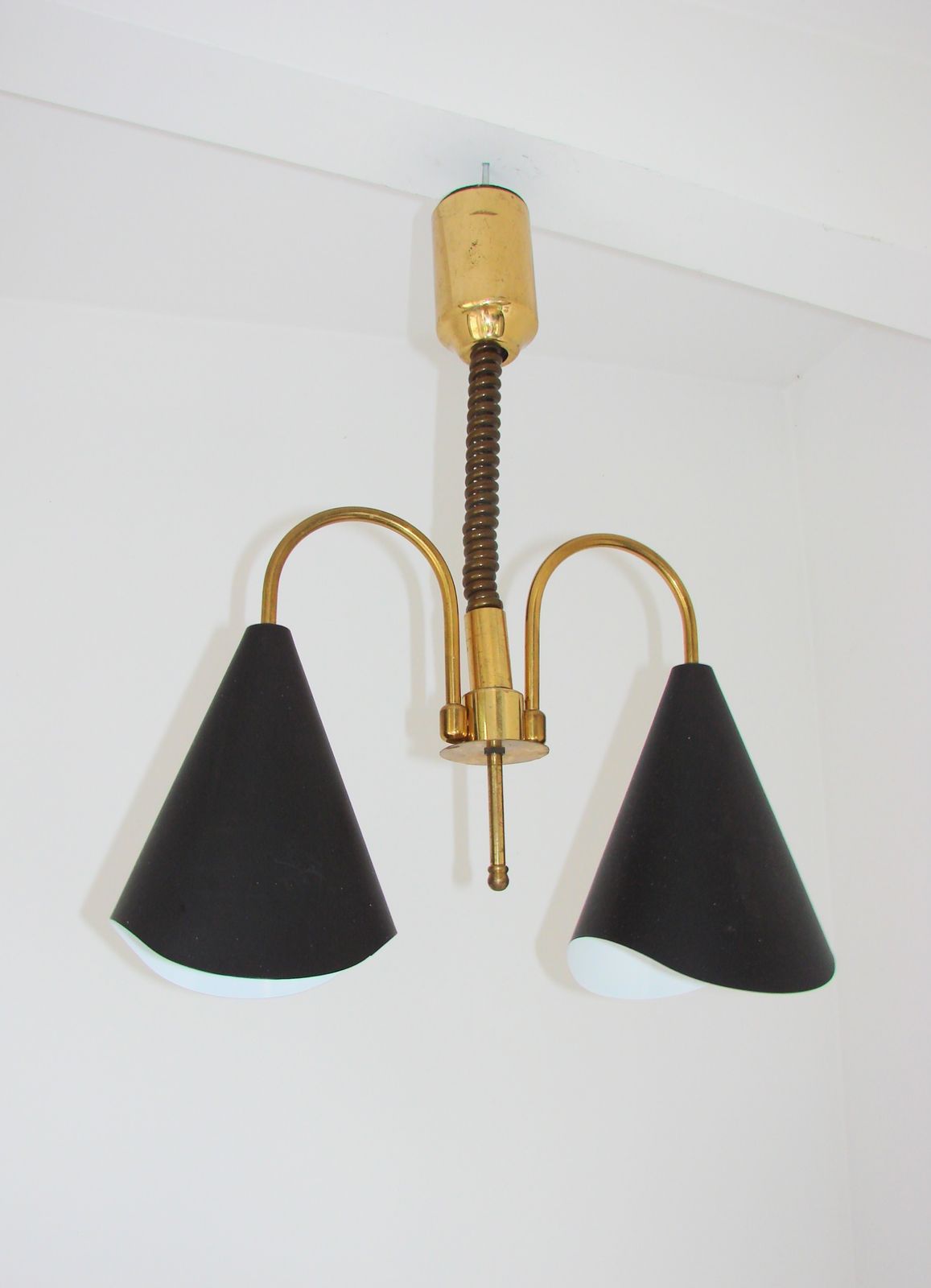 Mid-Century Modern hanglamp, messing en metaal, jaren 1970. photo vintage