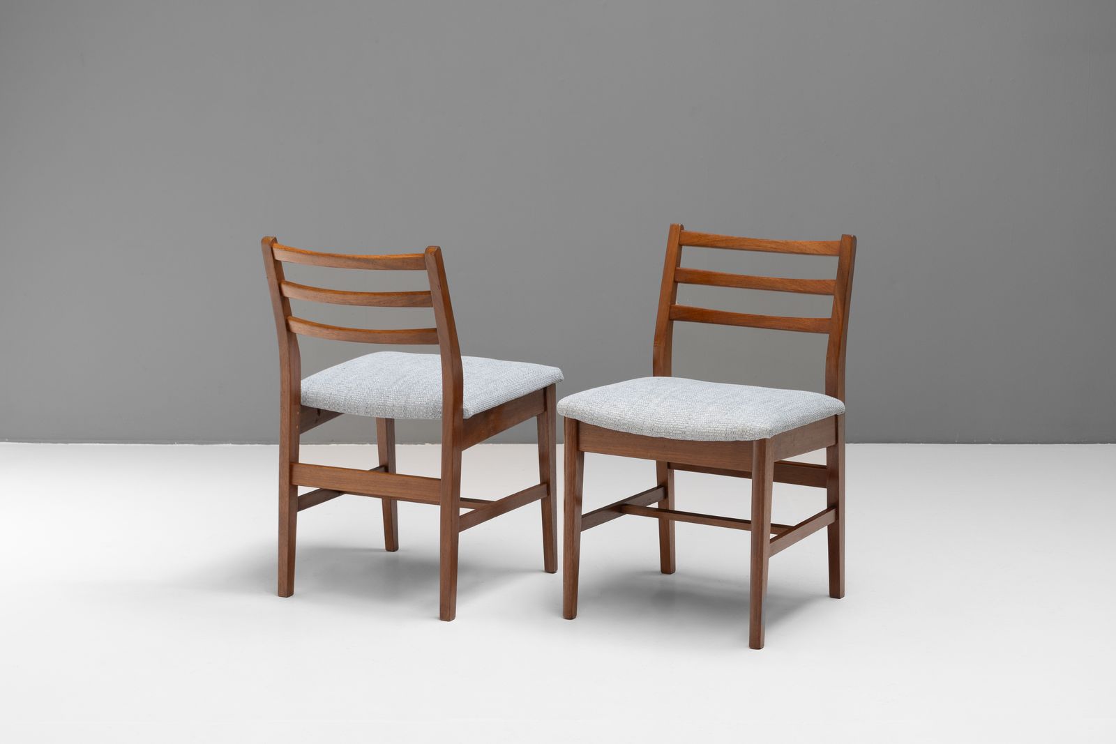 Set Of Six Mid Century Dining Chairs photo Furniture