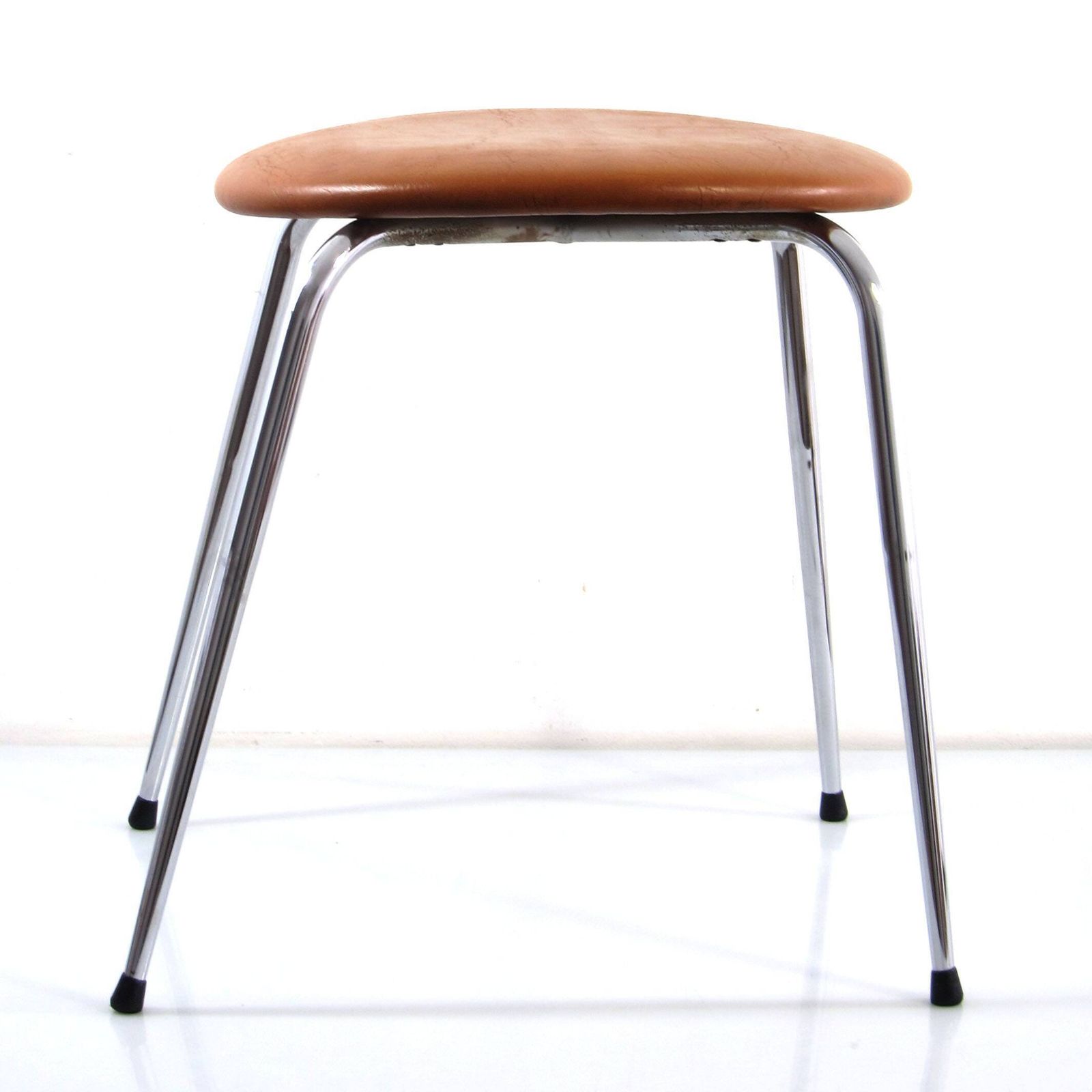 Mid-Century Modern stoelen en krukken van Rudy Verelst voor Novalux, jaren 1960 photo furniture