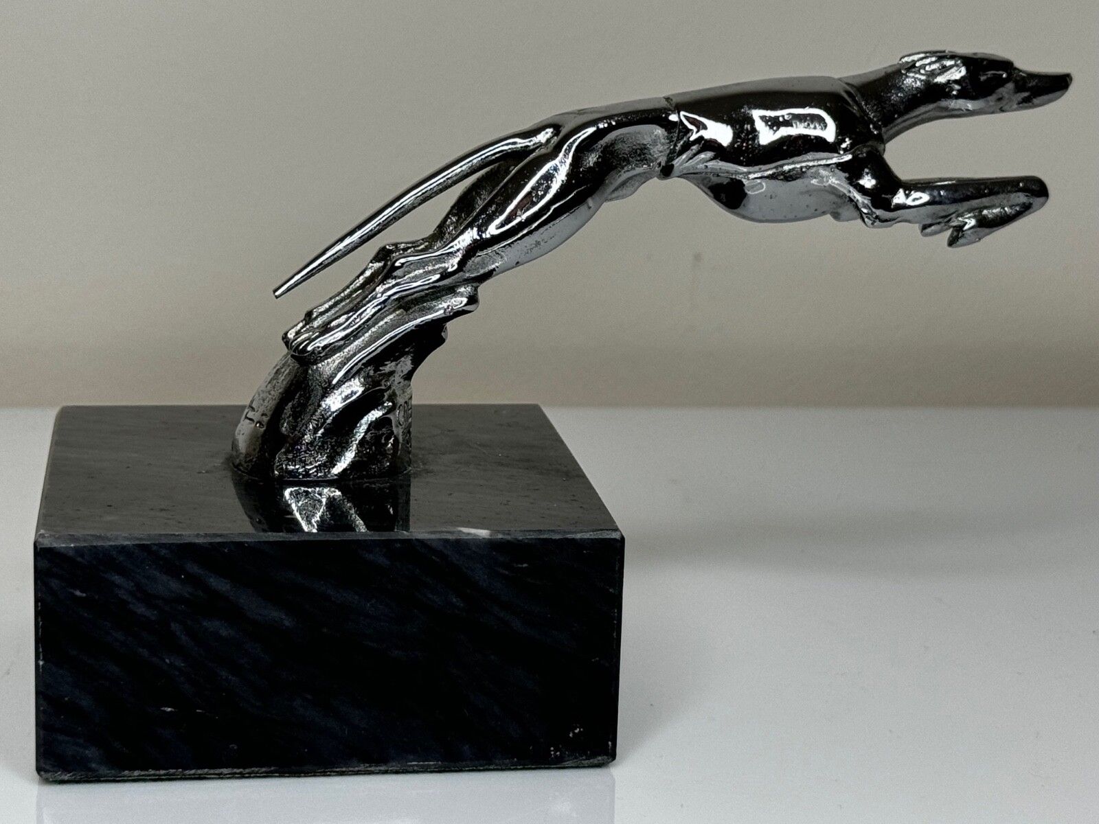 photo furniture Early 20th Century Louis Lejeune Chrome Plated Racing Greyhound Of The Road Classic Mascot