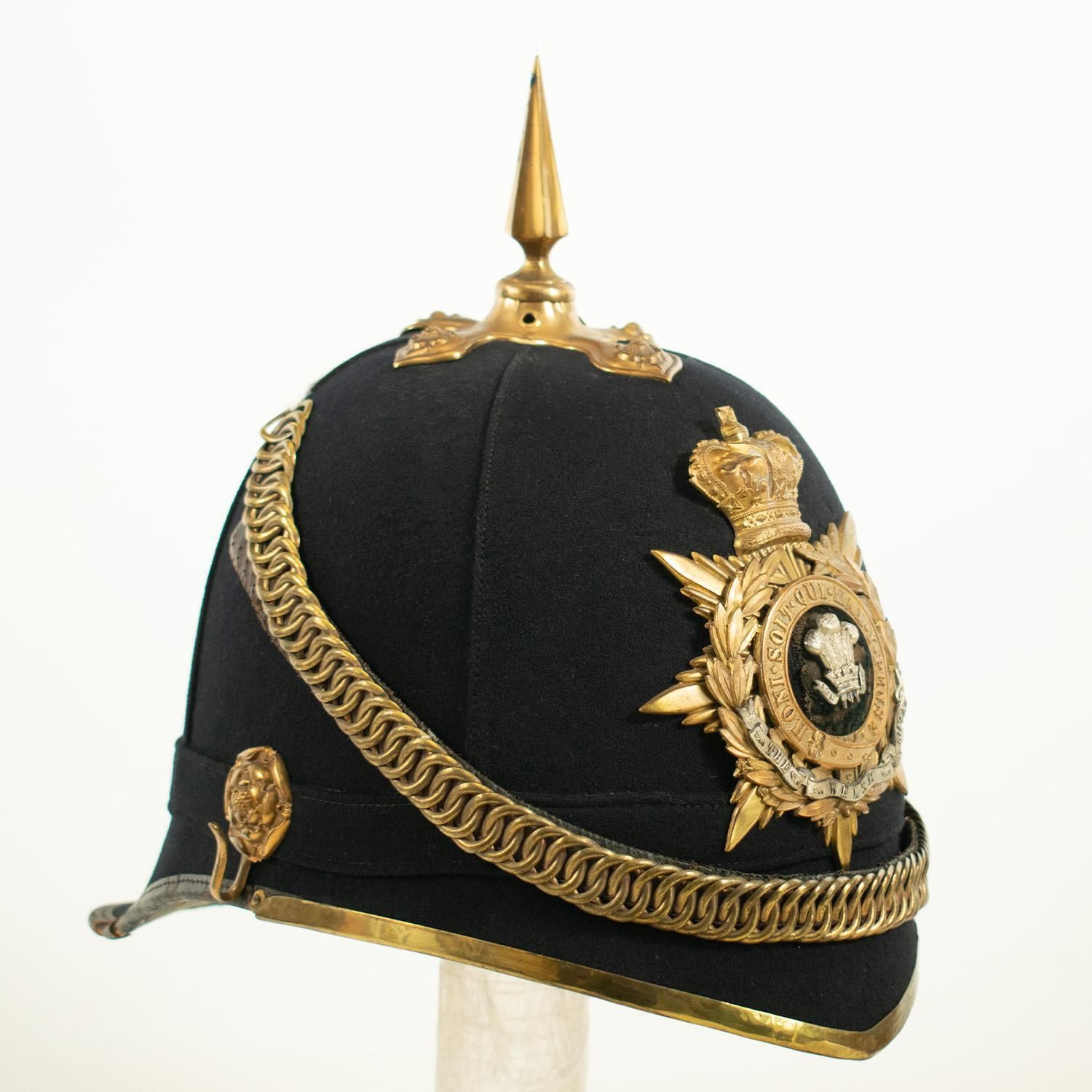 Casque de service intérieur victorien du Welsh Regiment photo 842.0