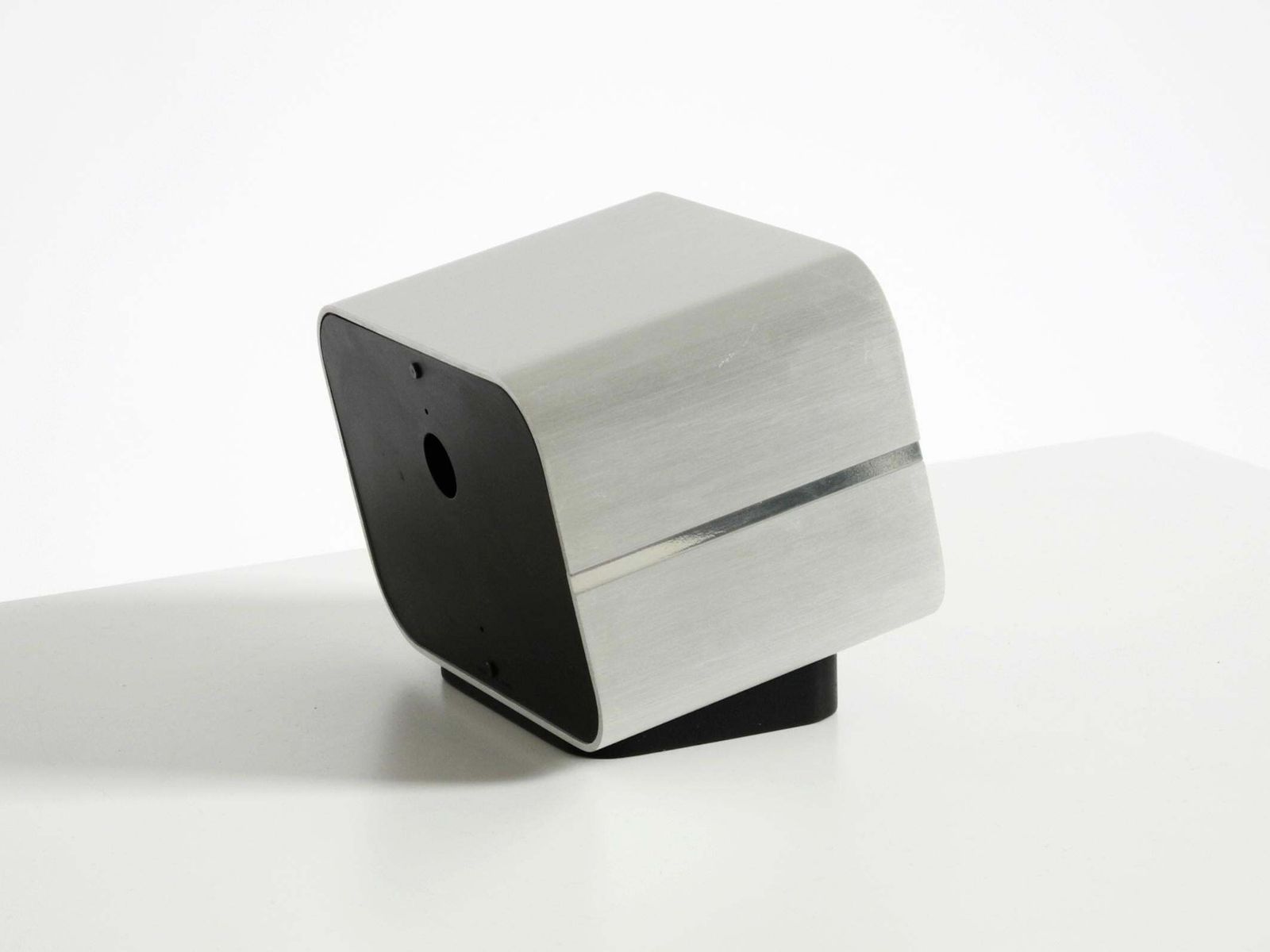 475.0 Zeldzame, grote SABA design tafelklok met aluminium behuizing uit 1975 photo