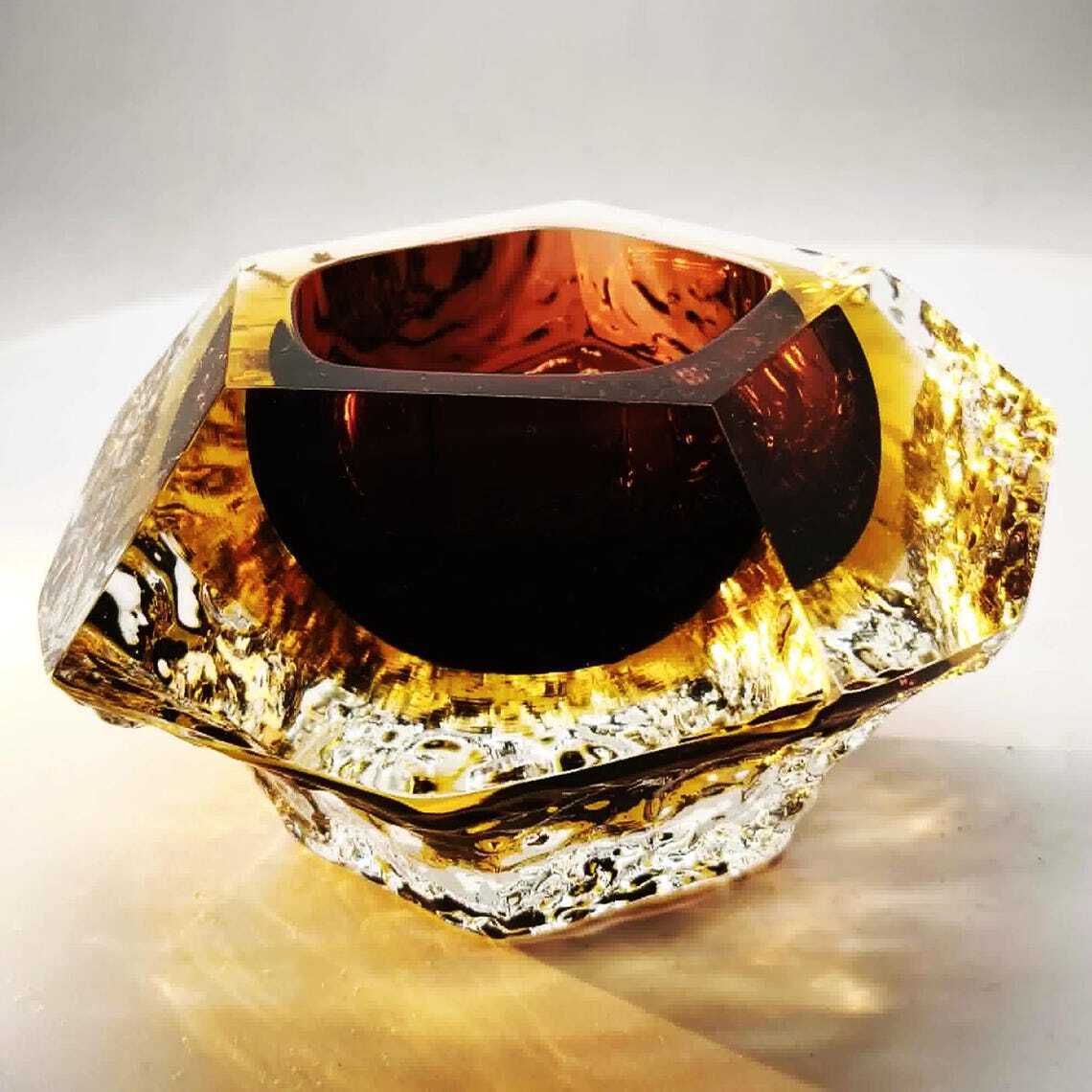 Cendrier ou vide-poche en verre de Murano, par Flavio Poli pour Seguso, années 1960, Italie. photo for sale