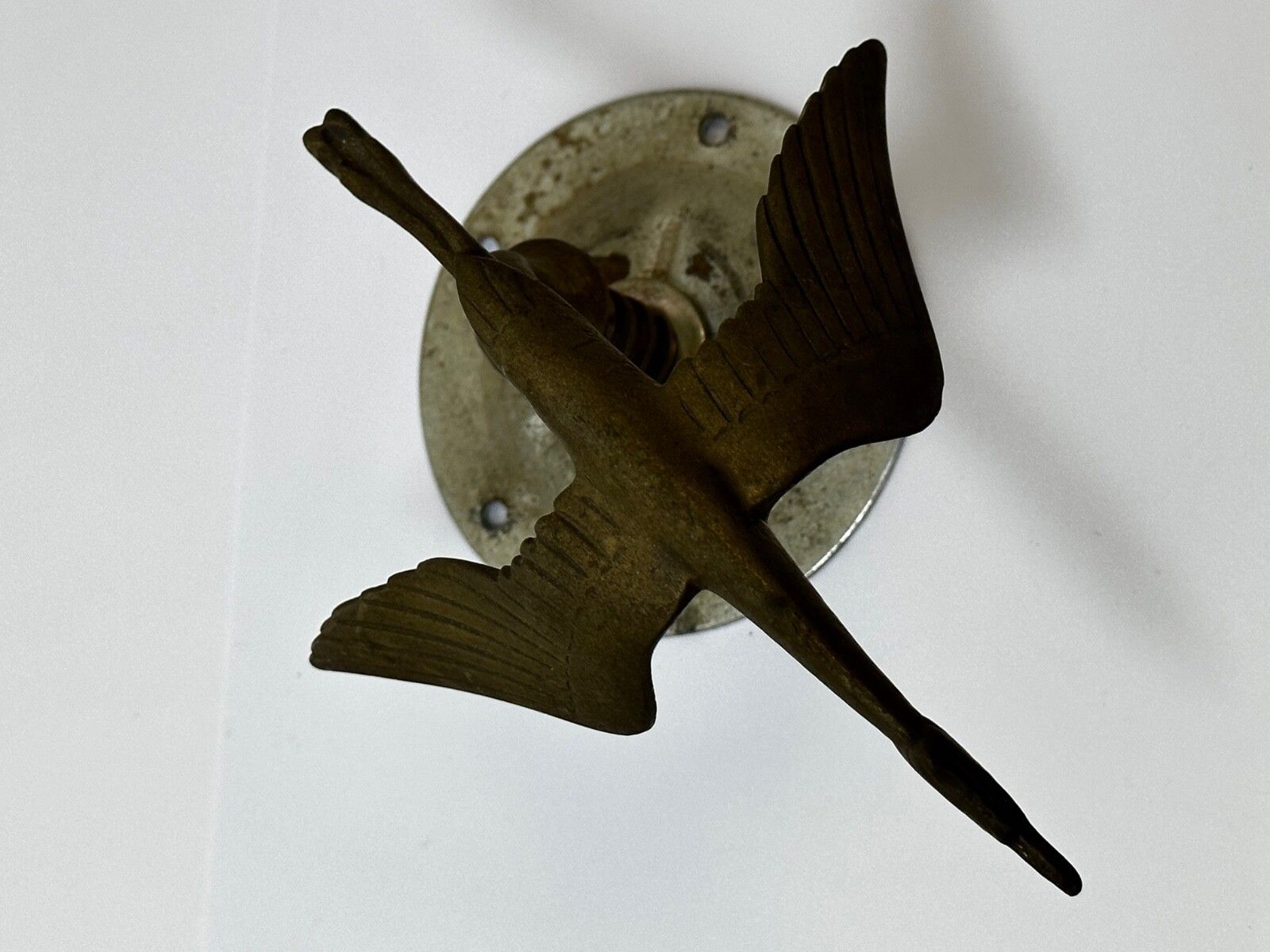 Art Deco Britse ooievaar vogel auto-mascotte figurine photo for sale
