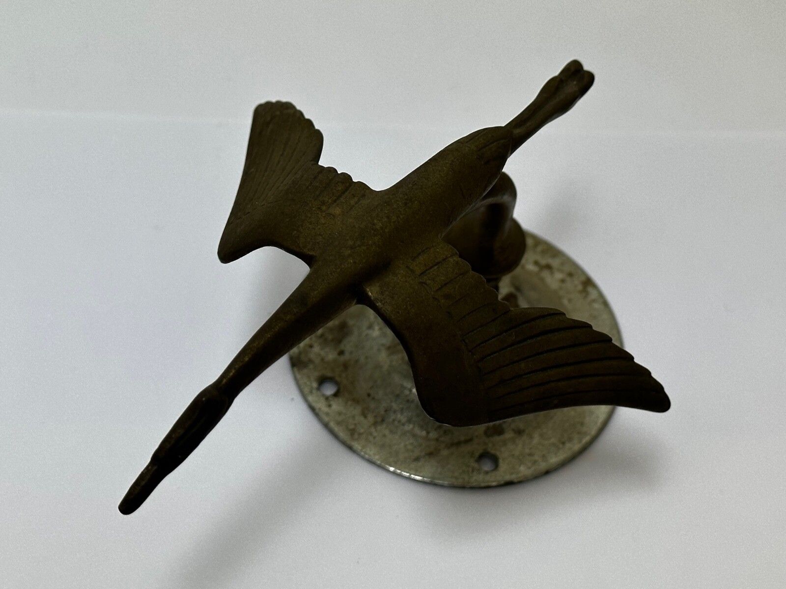Kunst Art Deco Britse ooievaar vogel auto-mascotte figurine photo