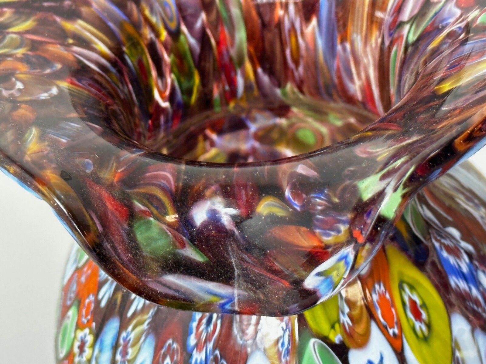 photo buy Mid-Century Italiaanse Murano Fratelli & Torso Millefiori glazen vazen