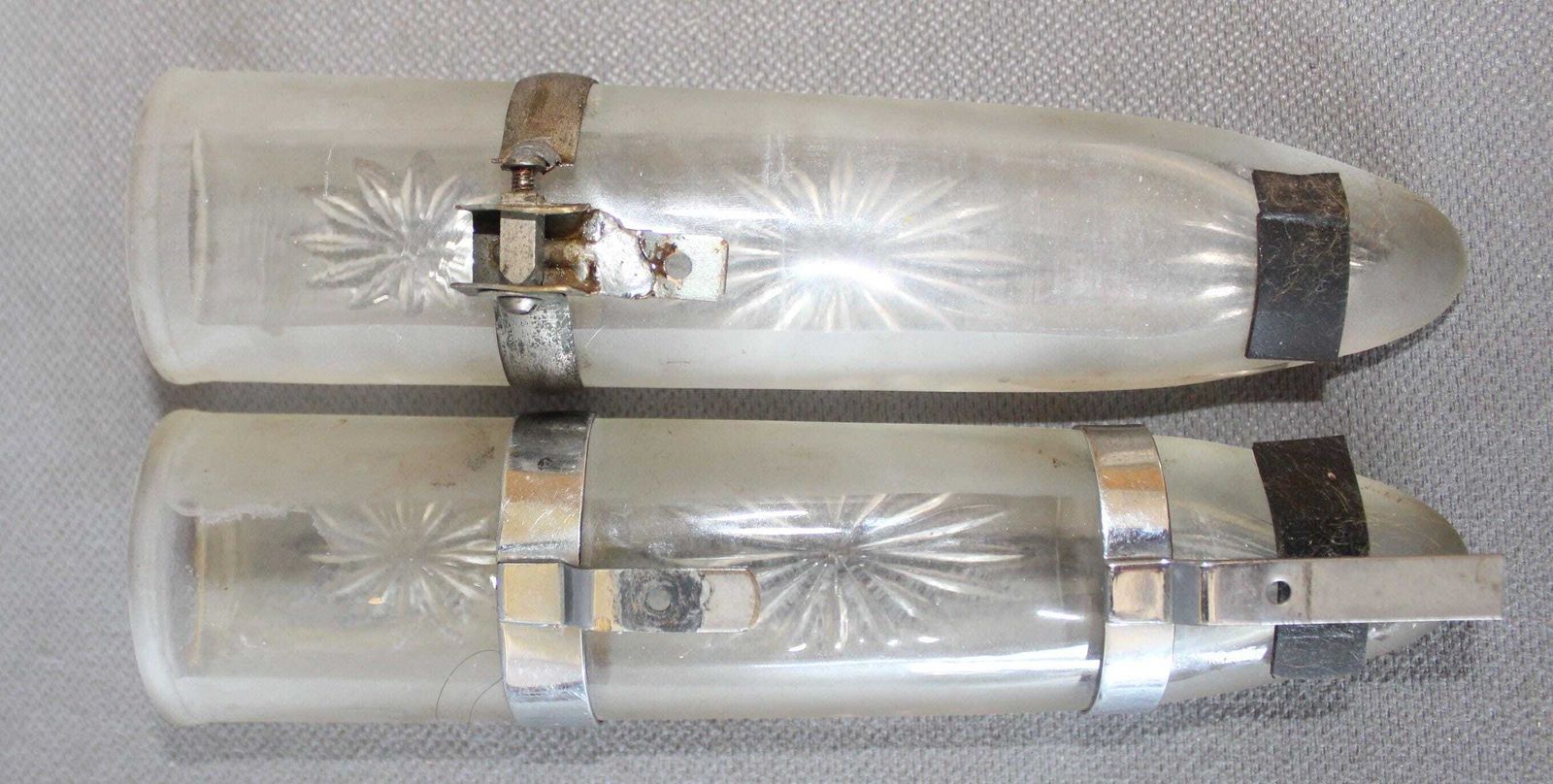 photo vinterior Set van 2 glazen vaasjes voor op het autodashboard, bevroren glas, starburst-motief, inclusief beugels (gedeeltelijk), autovaasjes, klassieke auto/oldtimer