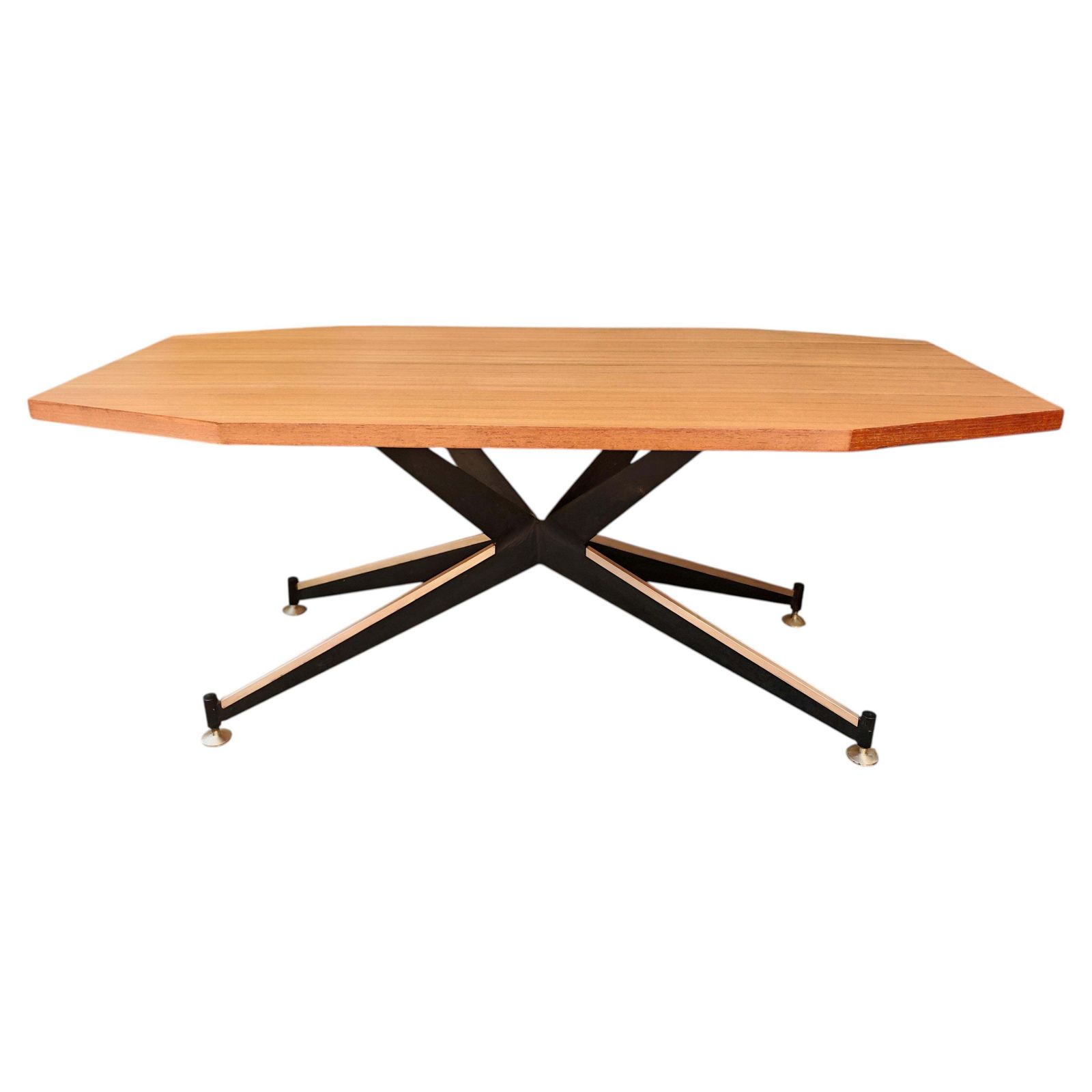 Mid-Century Salontafel in Mahonie, IJzer en Messing, toegeschreven aan Carlo Ratti, Italië