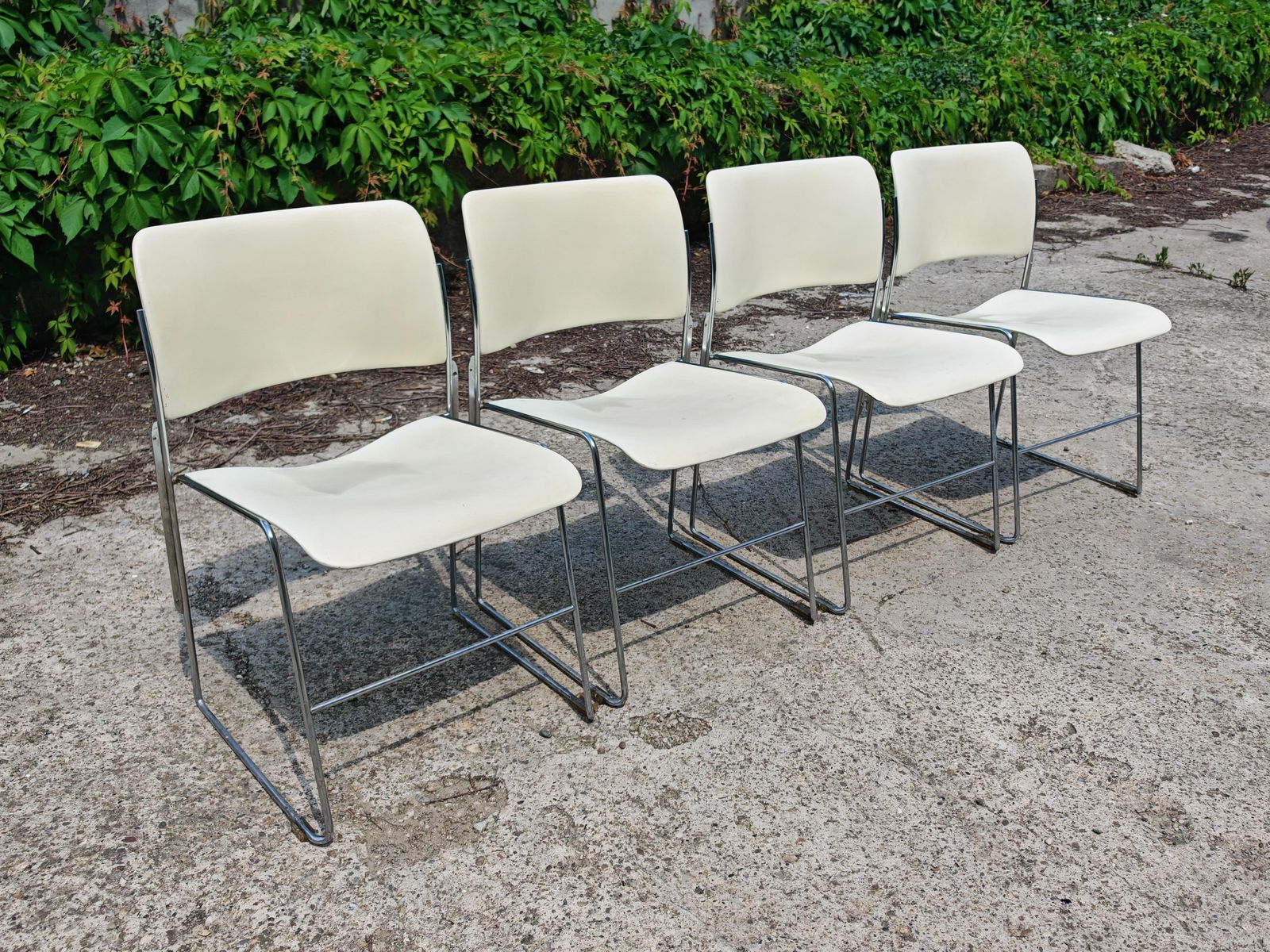 1 van 22 Mid-Century stoelen 40/4 van David Rowland voor GF Furniture, USA, jaren 1960 photo furniture