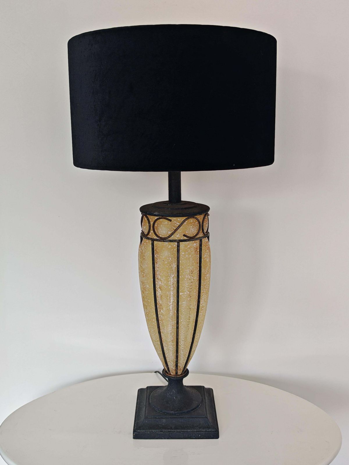 Grote Getextureerde Glazen Tafellamp van Le Dauphine, Frankrijk, jaren 1970 photo furniture