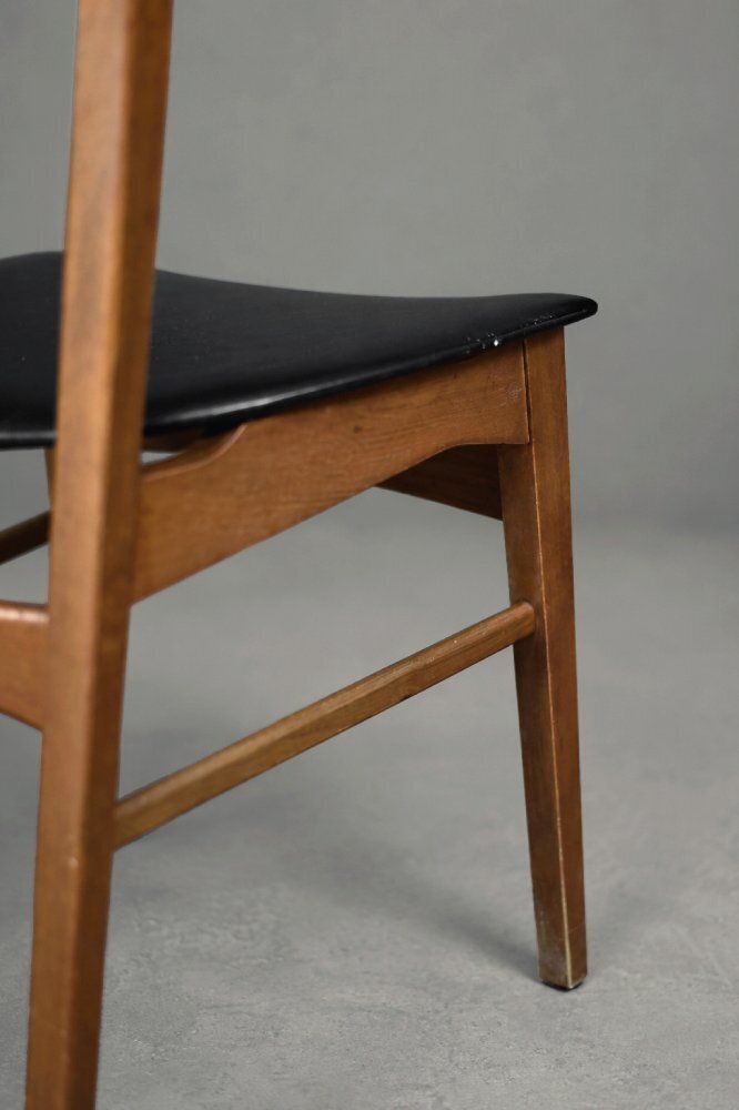 Mid-Century Scandinavisch Modern eetkamerstoelen in beuk en teak, jaren 1960, set van 4 photo vinterior
