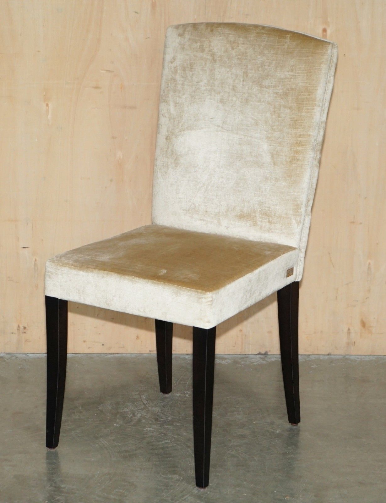 photo buy Four Lovely Fendi Chesterfield Tufted Velvet Upholstery Fendi Casa Dining Chairs