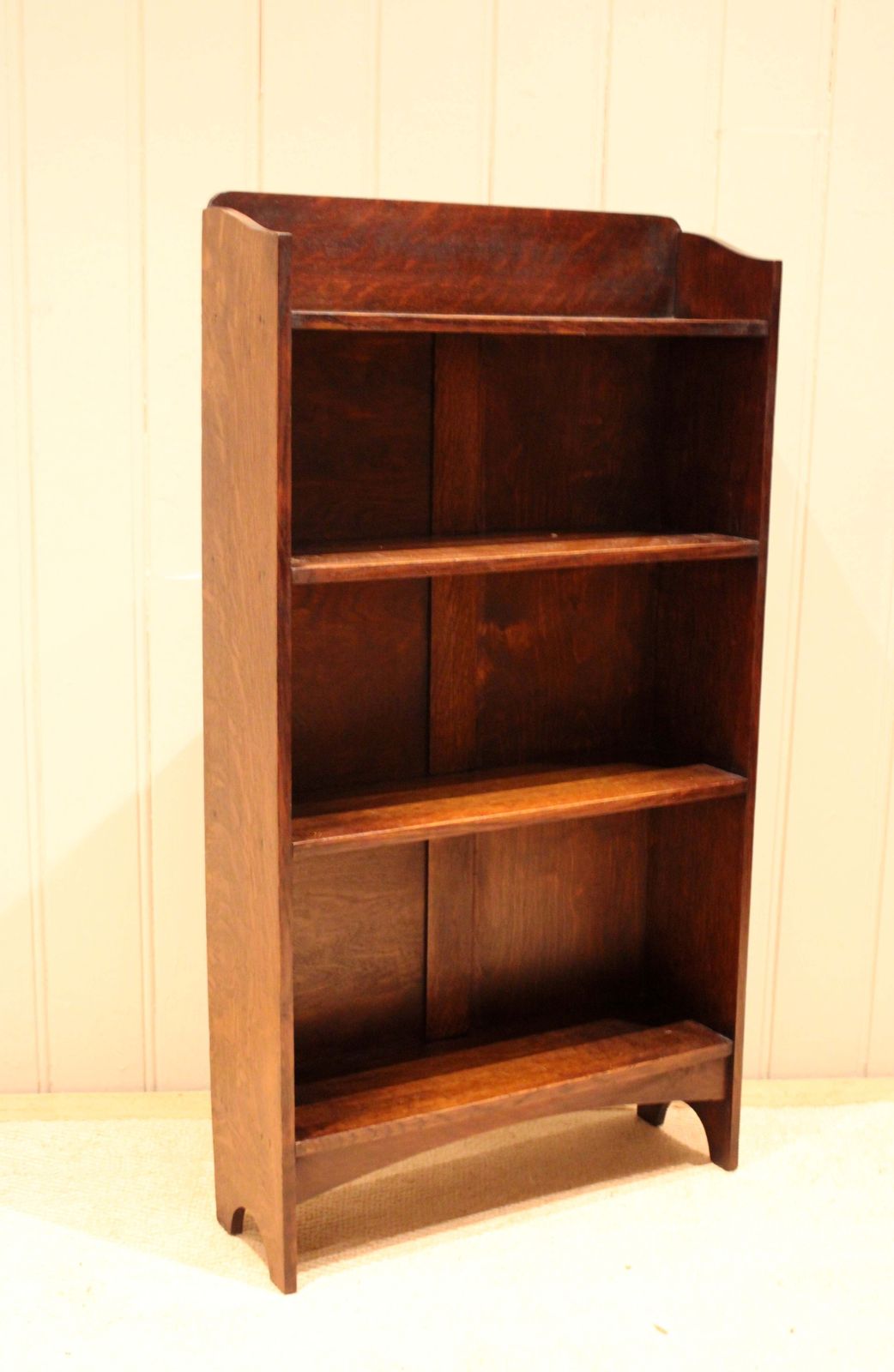 Small Oak Open Bookcase photo vinterior