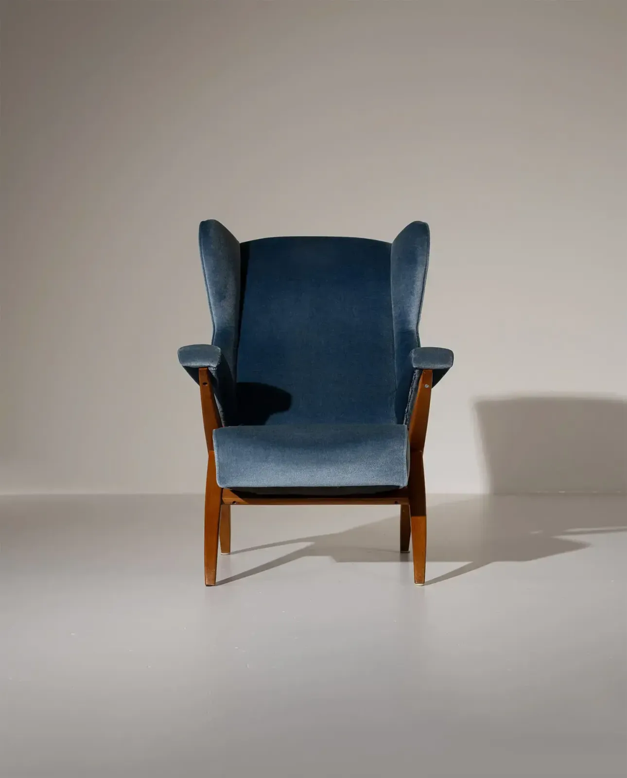 “Fiorenza” Chair By Franco Albini For Arflex photo Furniture