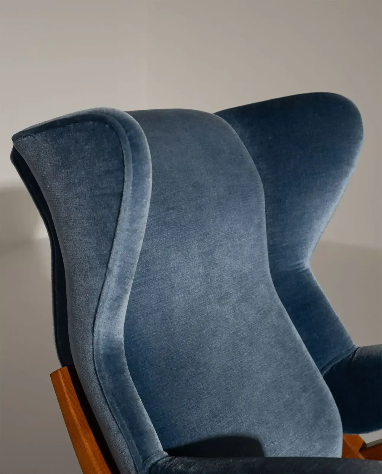 Meubels "Fiorenza" stoel van Franco Albini voor Arflex photo